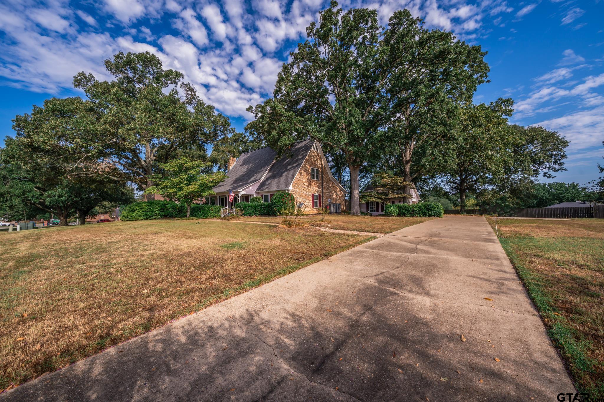 509 Ridgecrest Property Photo
