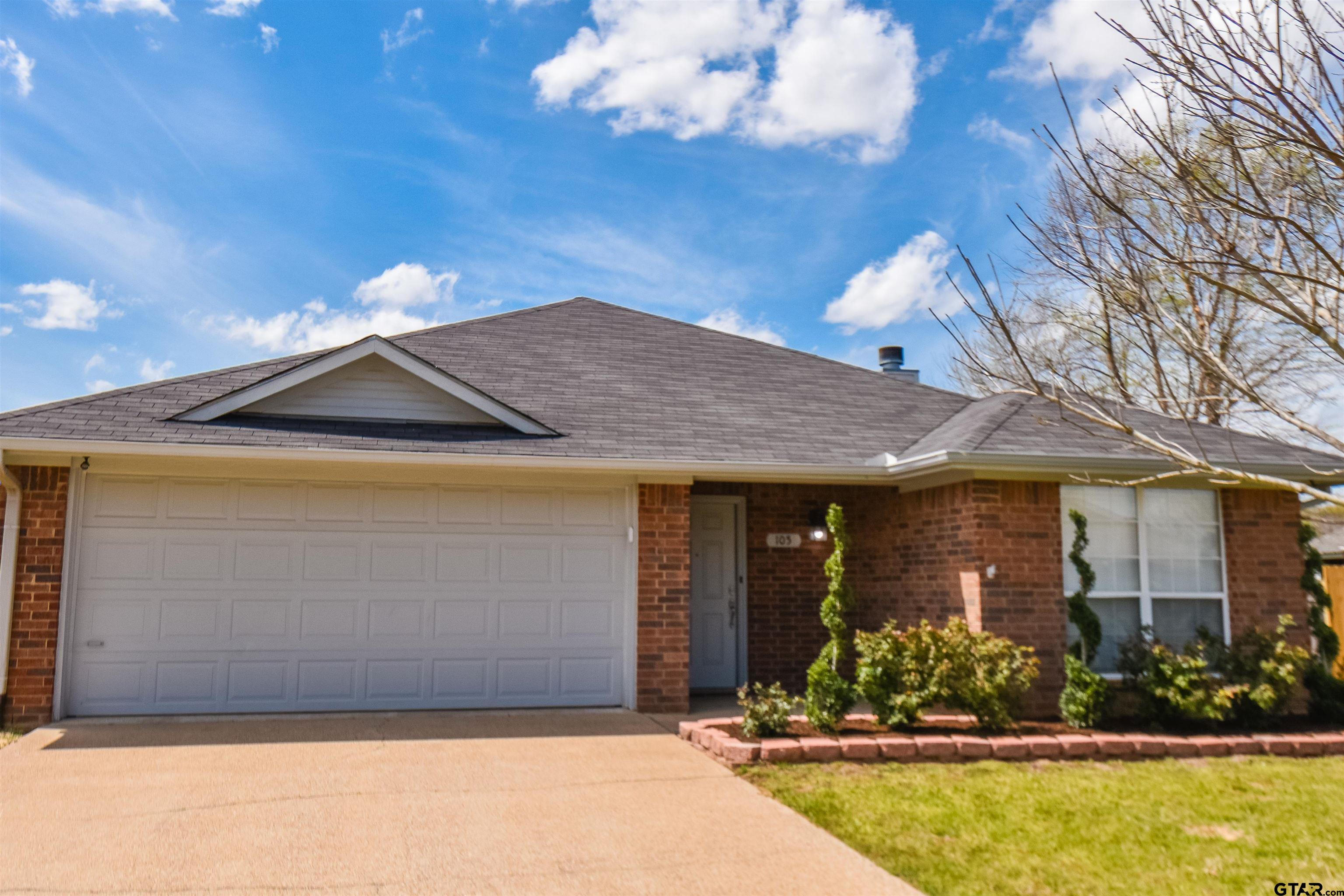 105 Ash Drive Property Photo