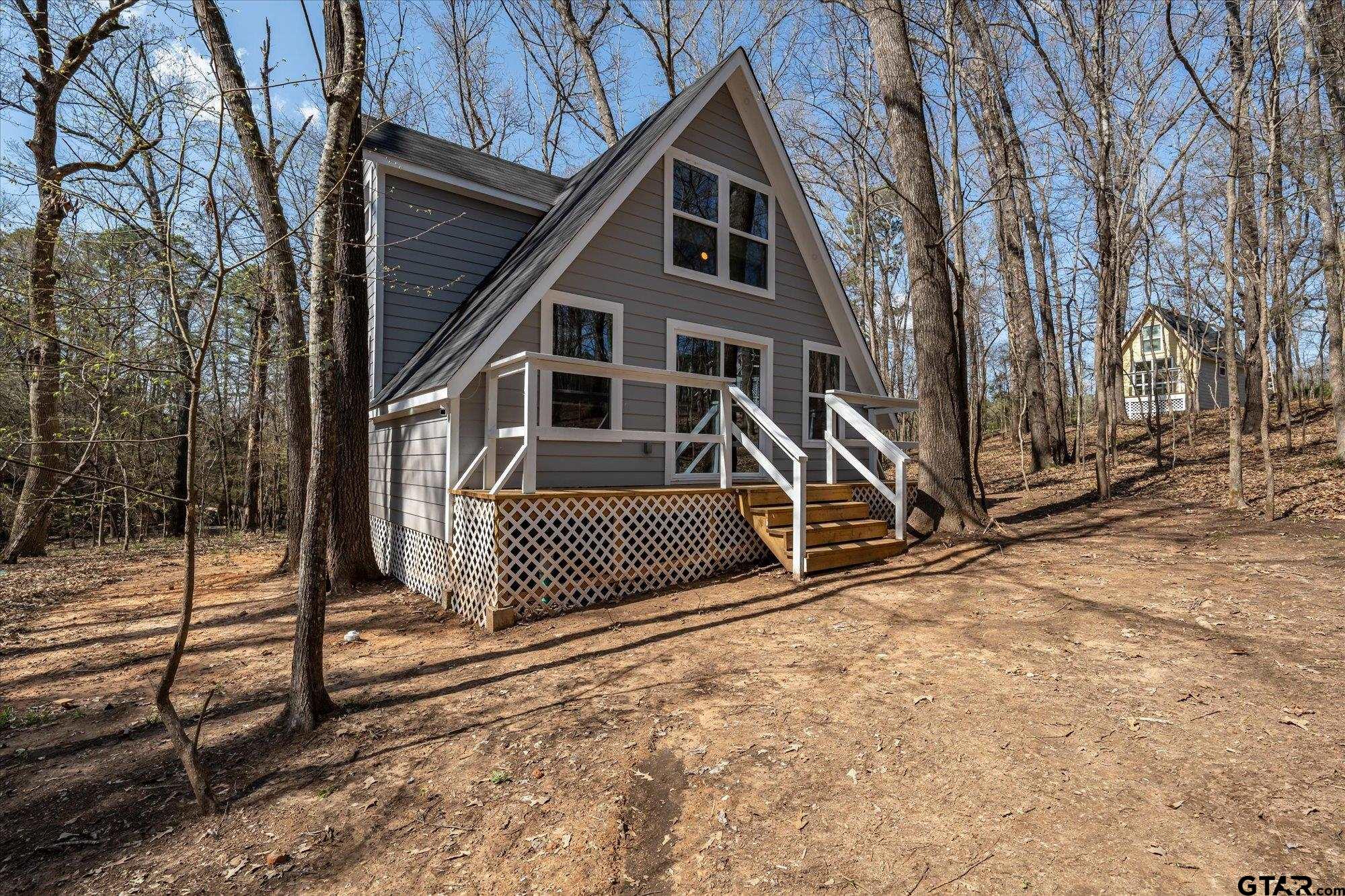 448 Private Road 6685 Property Photo