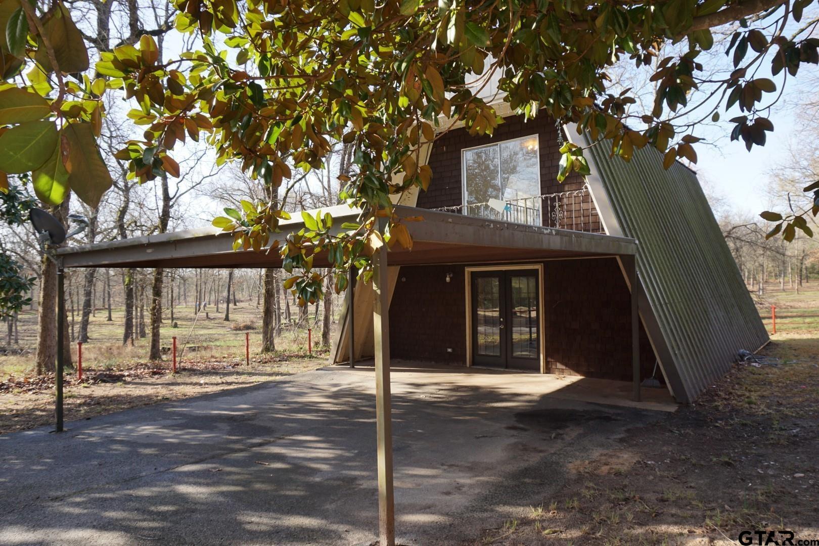 6385 Wagon Tree Trail Property Photo 1