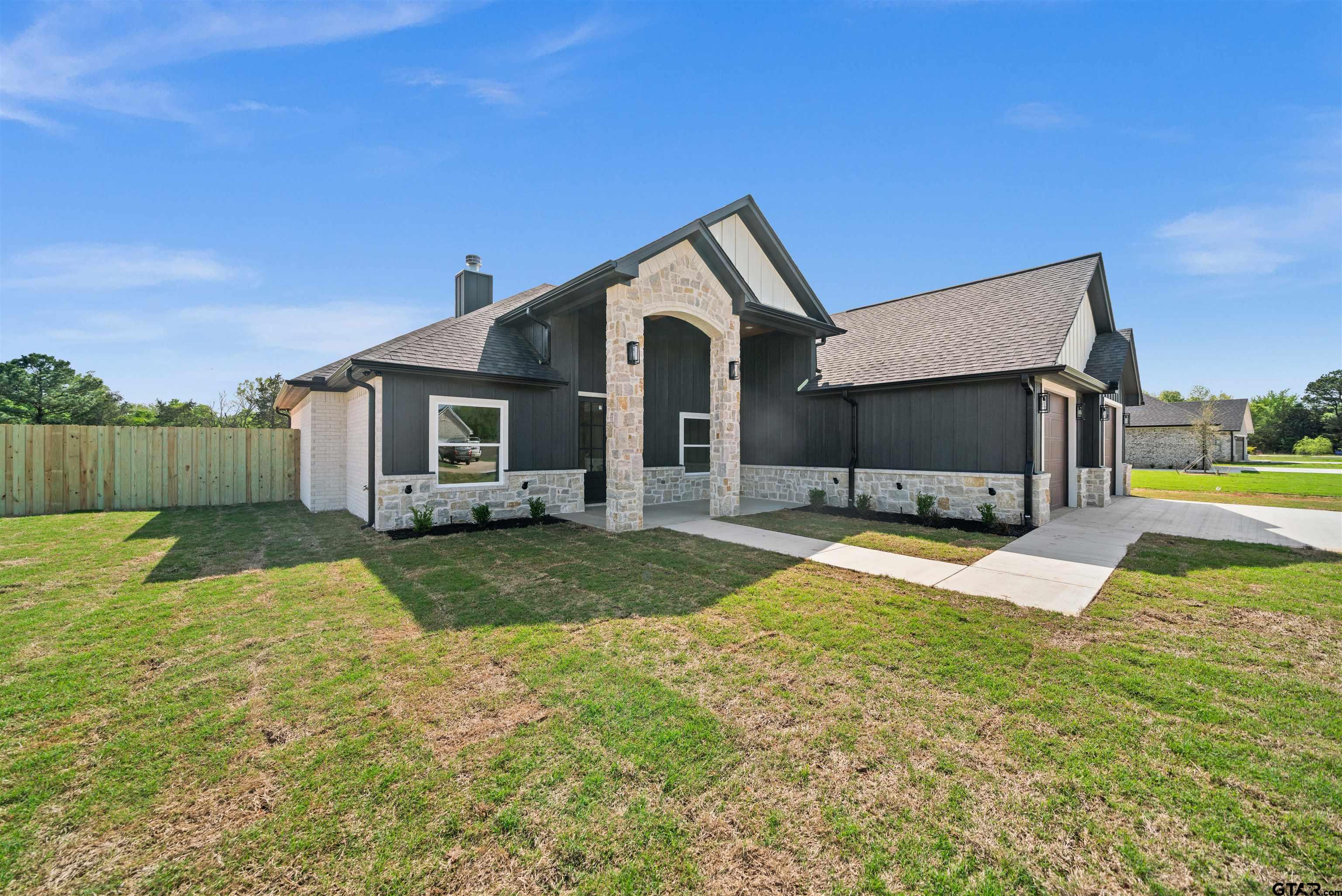 14933 Turtle Creek Ranch Property Photo 1