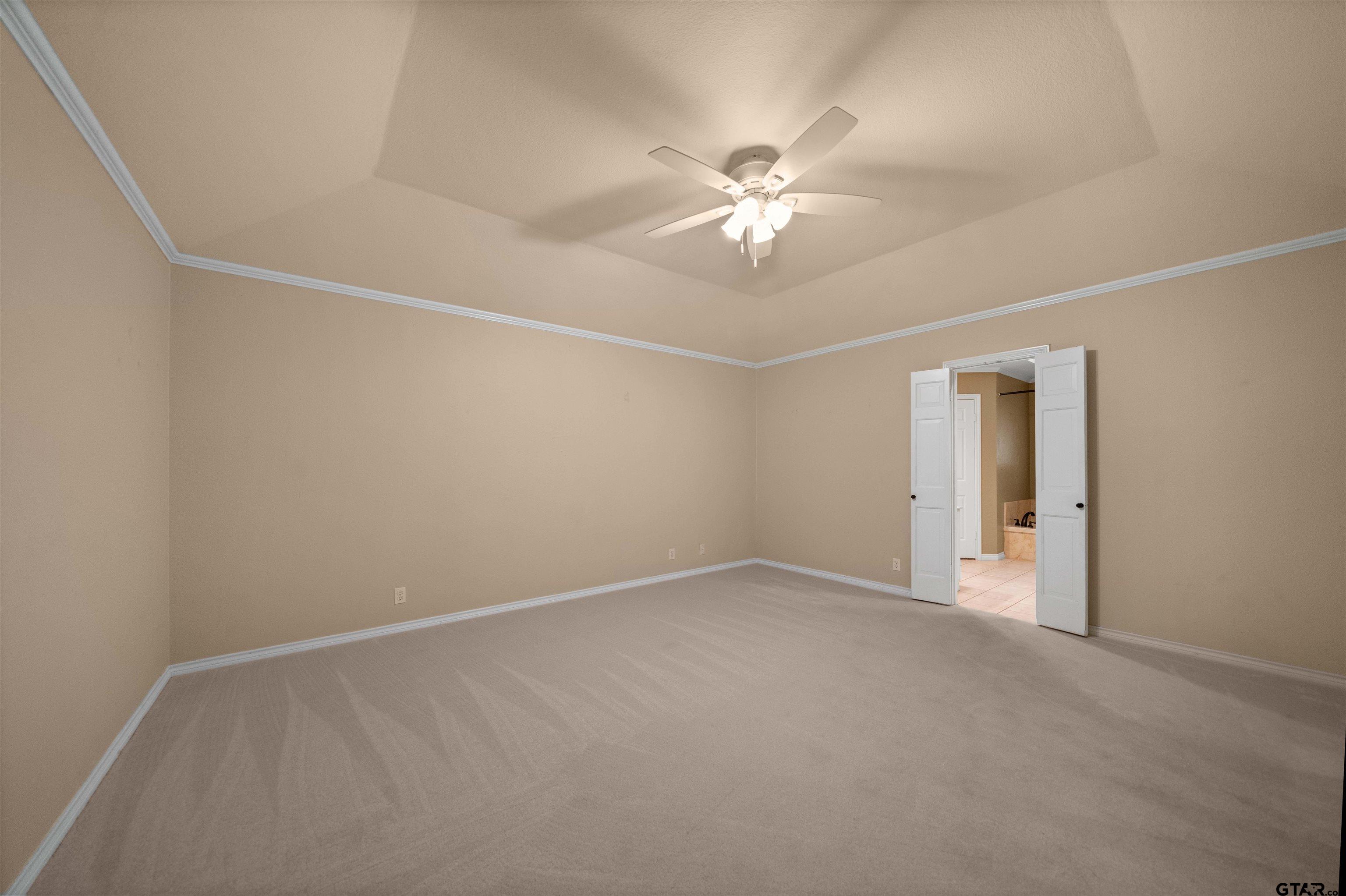 5806 Plantation Drive Property Photo 17