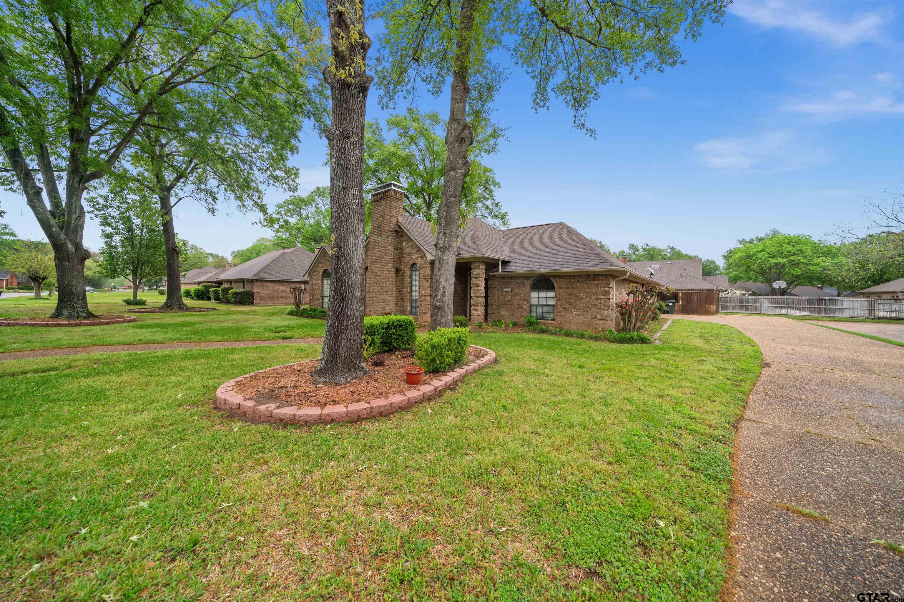 5806 Plantation Drive Property Photo 33