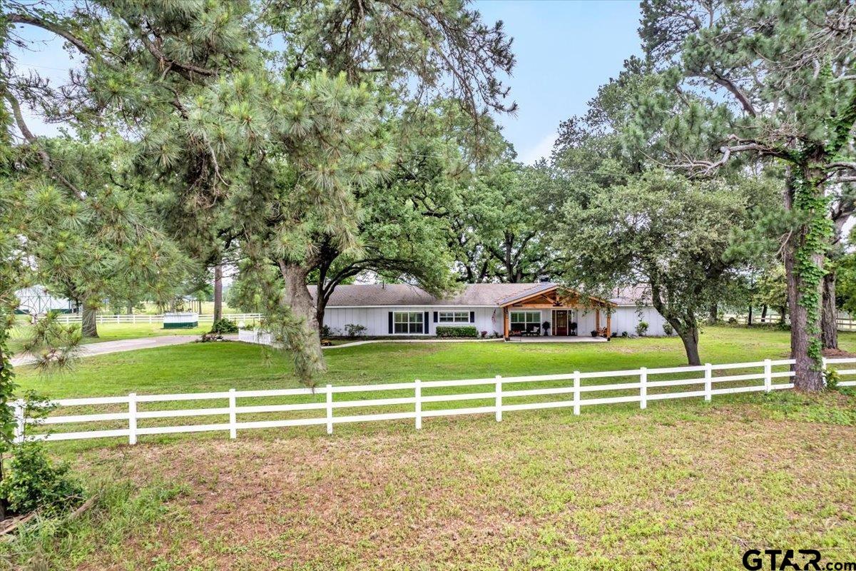 481 County Road 2766 Property Photo