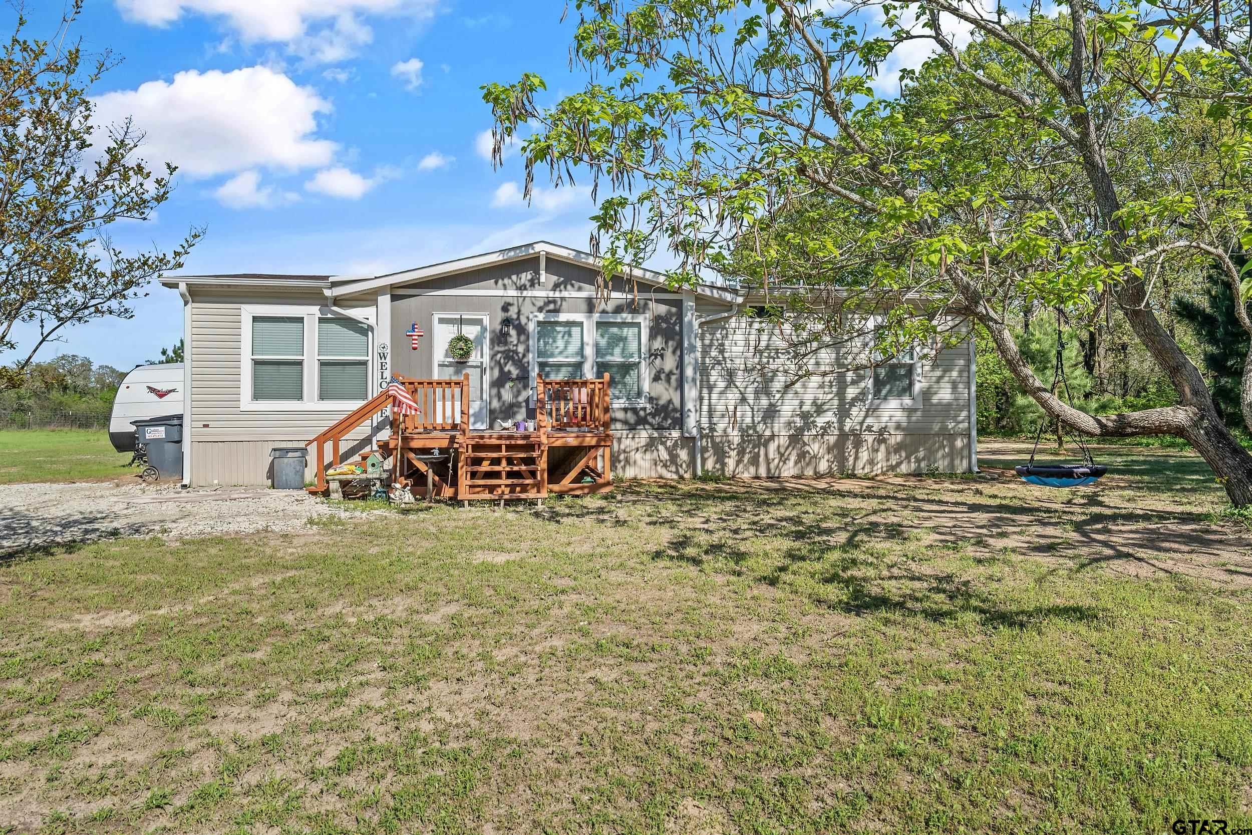 285 Cr 2262 Property Photo