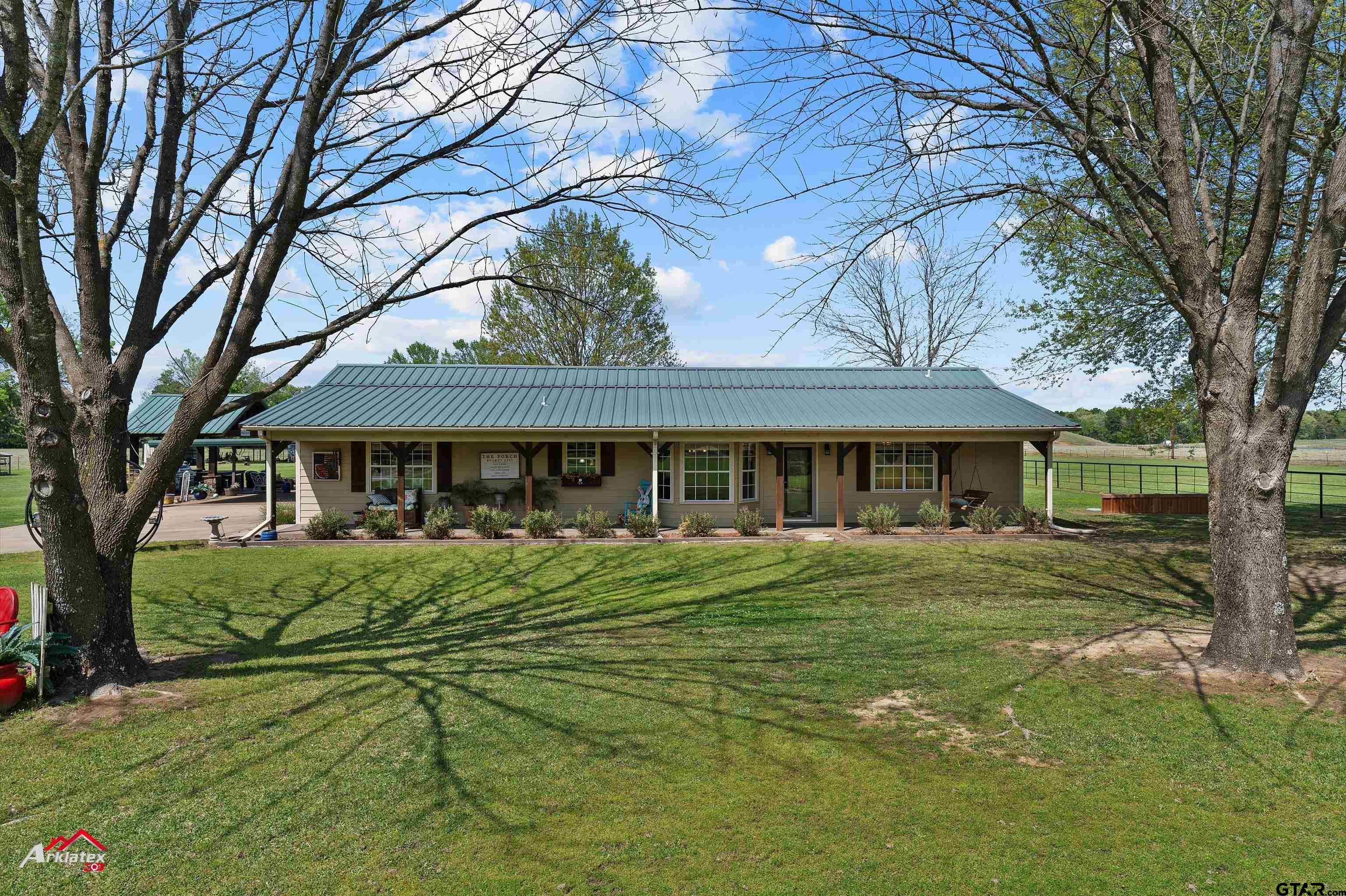1213 E County Road 182 Property Photo