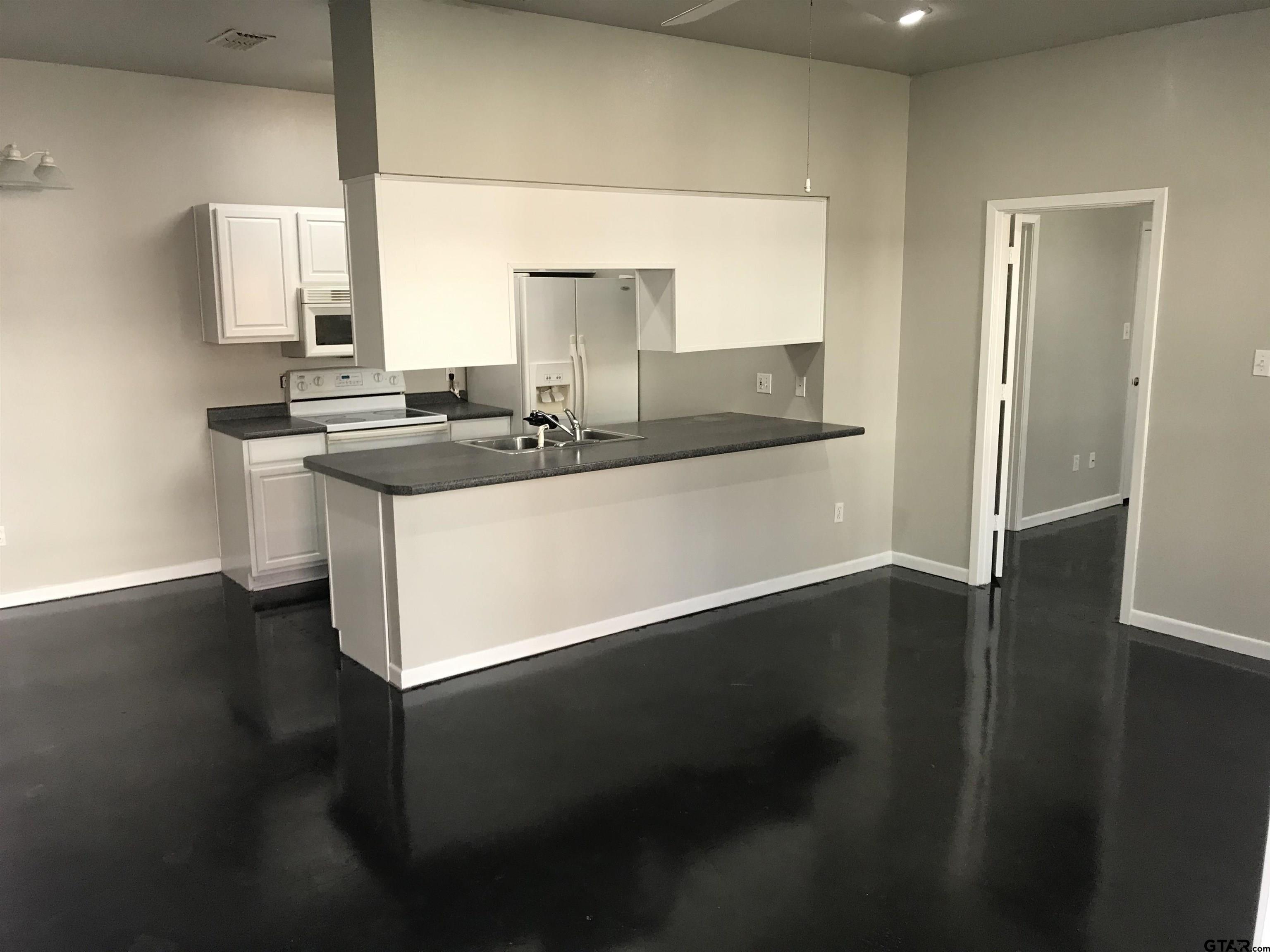 19040 Fm 2493 1 Property Photo 4