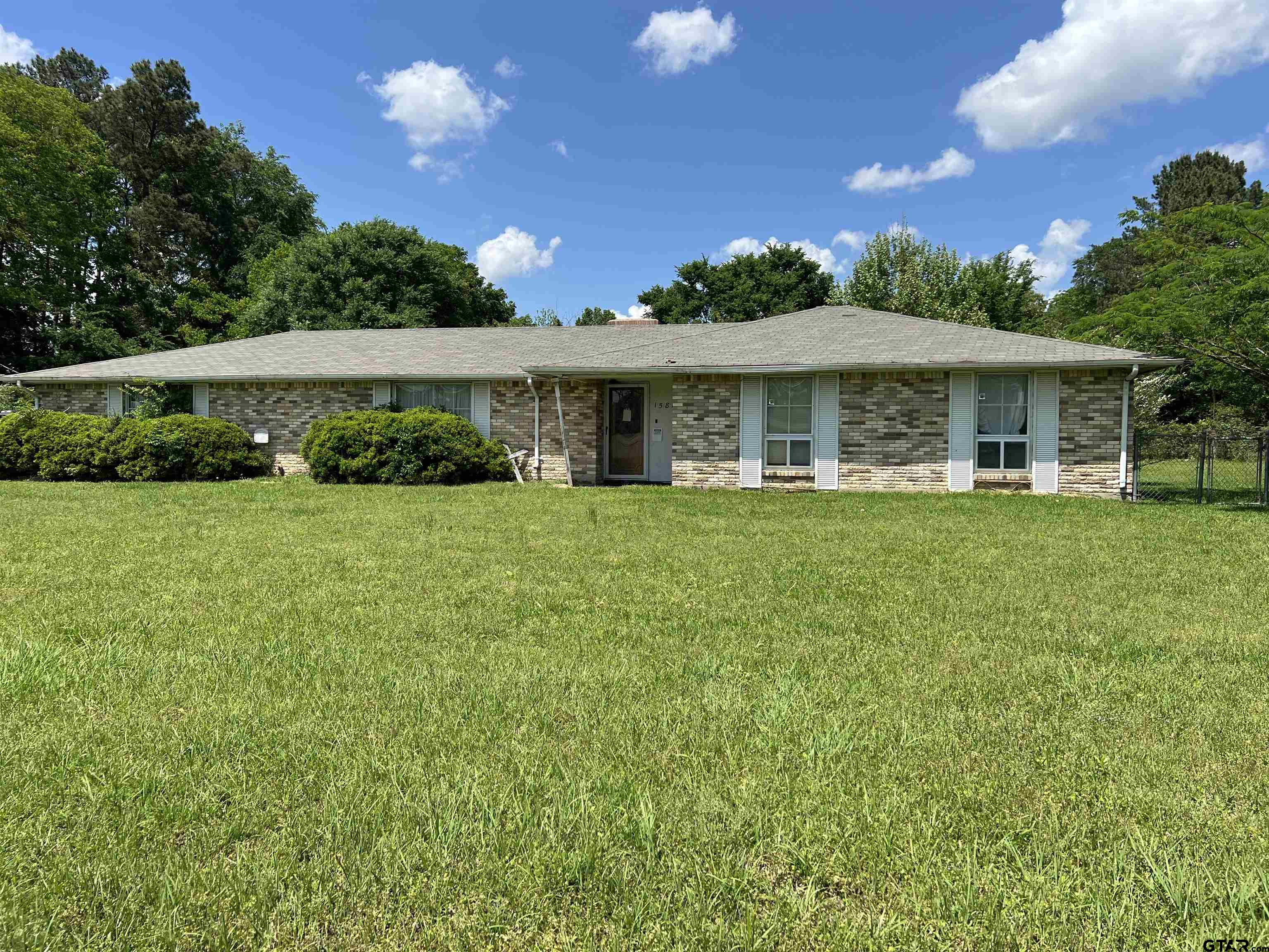 15861 E State Hwy 31 Property Photo 1