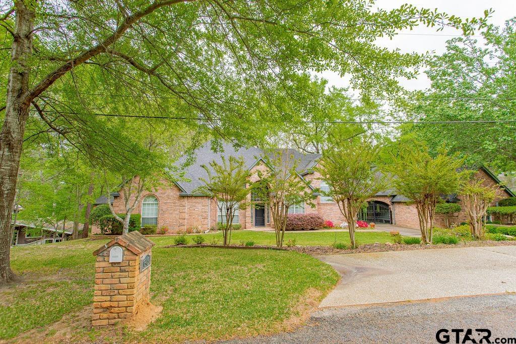 1345 Bridle Path Lane Property Photo