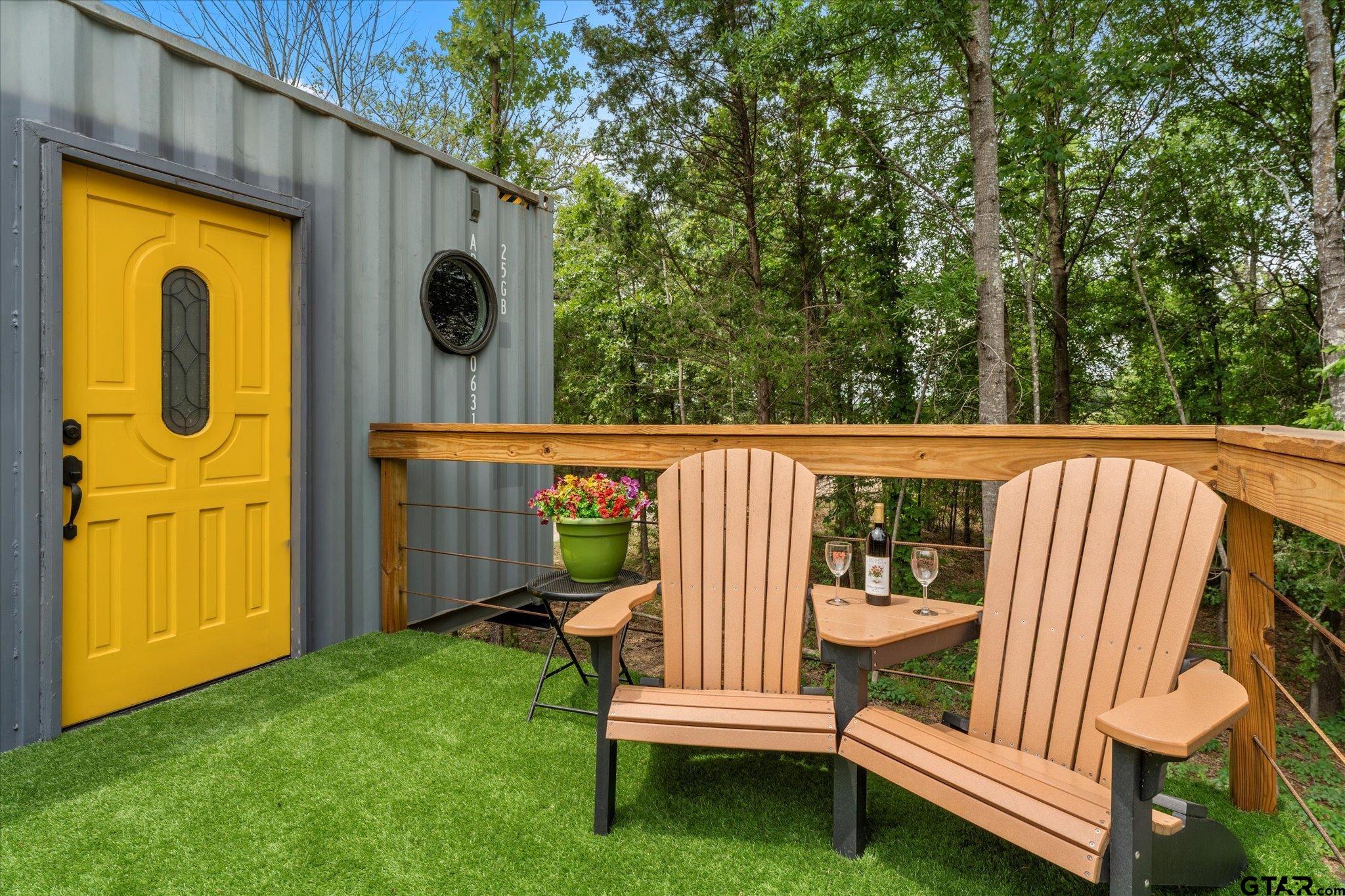 7045 Hwy 67 Property Photo 4