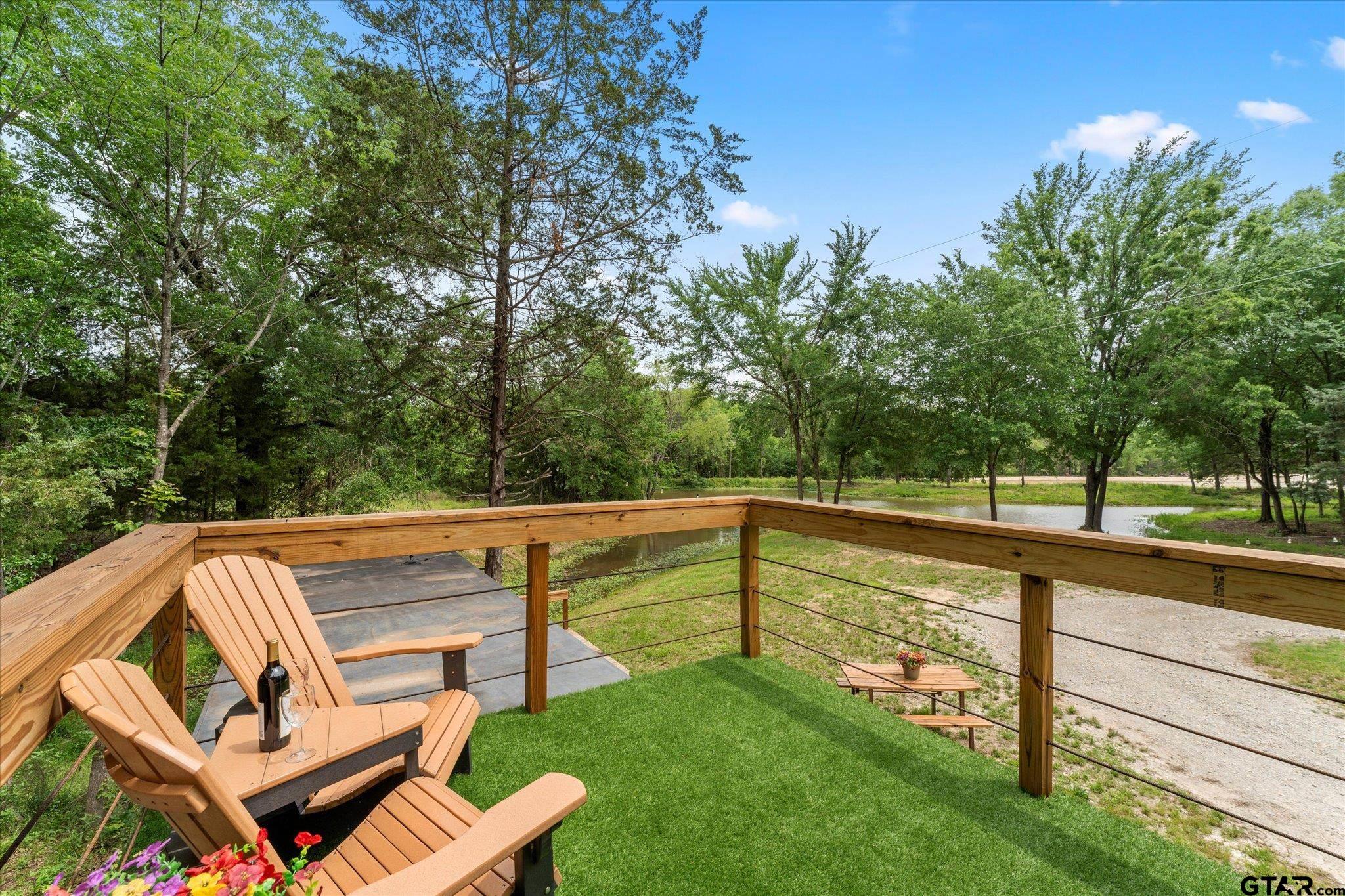 7045 Hwy 67 Property Photo 5