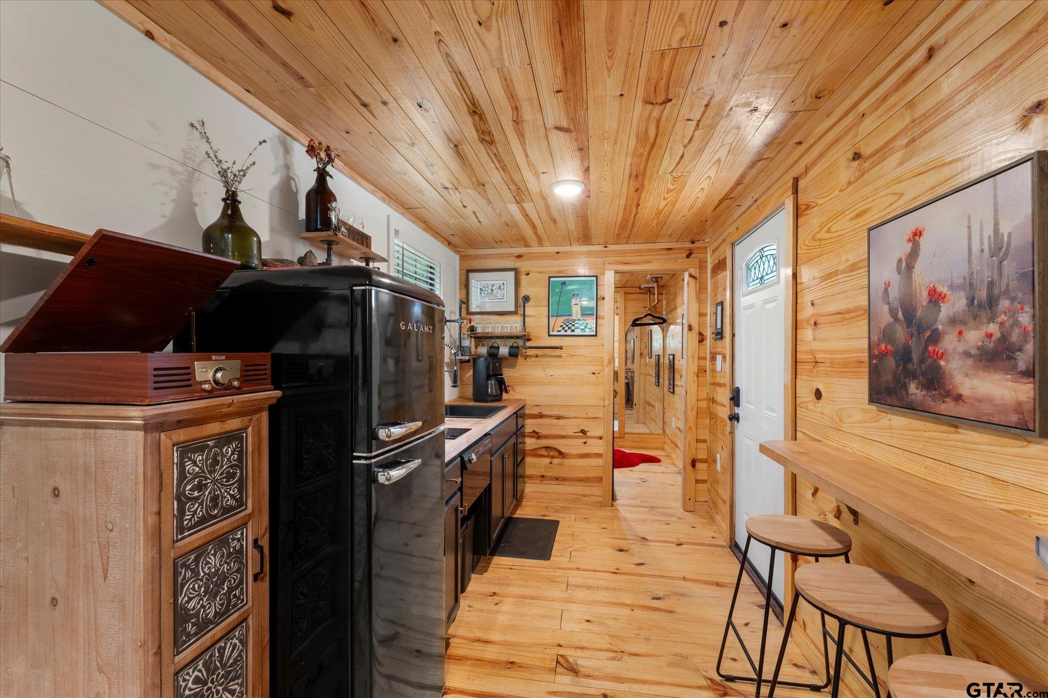 7045 Hwy 67 Property Photo 10