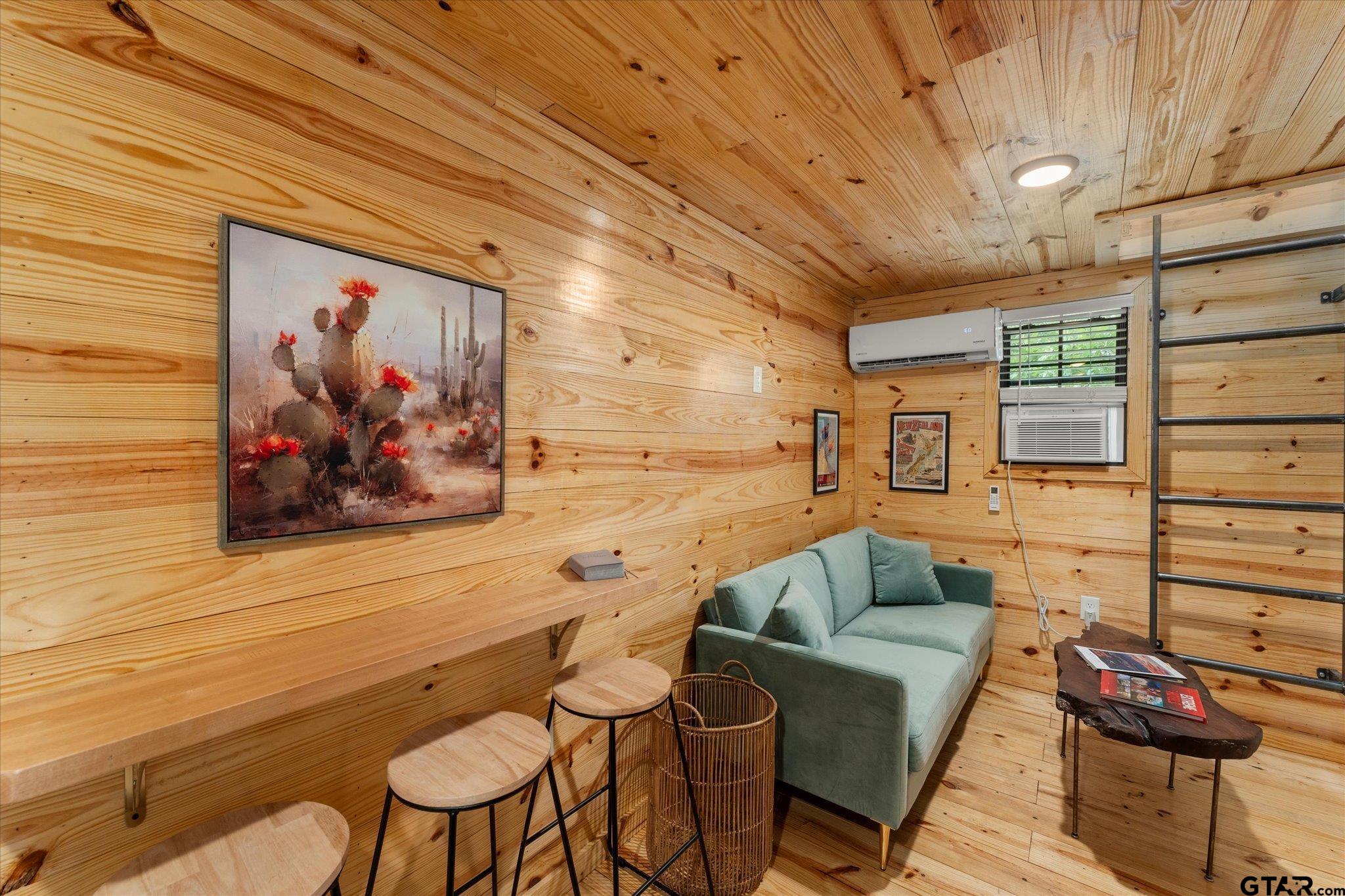 7045 Hwy 67 Property Photo 11