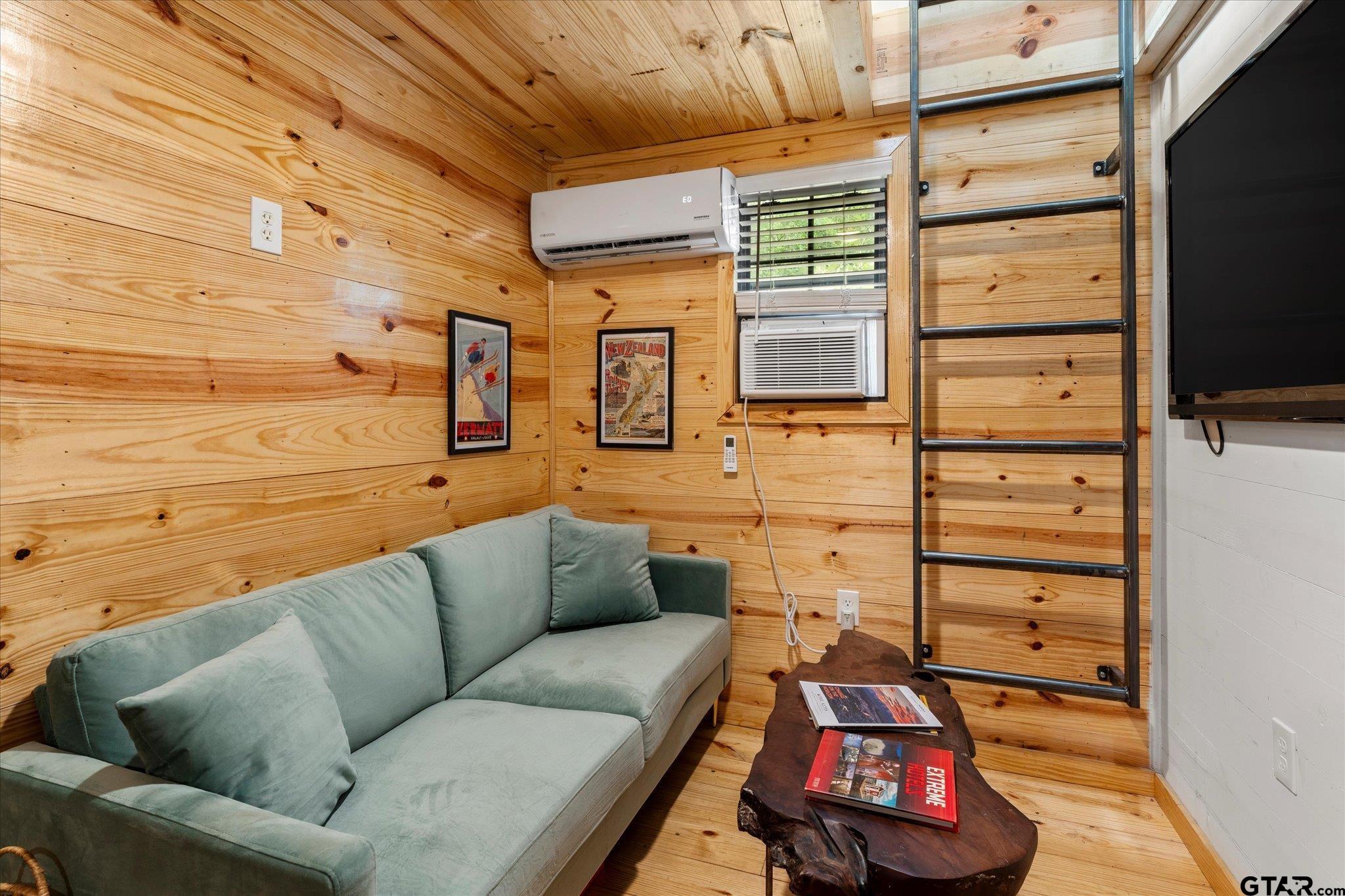 7045 Hwy 67 Property Photo 12