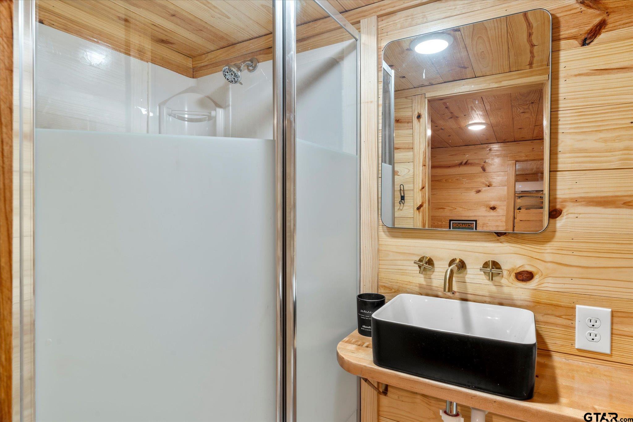 7045 Hwy 67 Property Photo 15