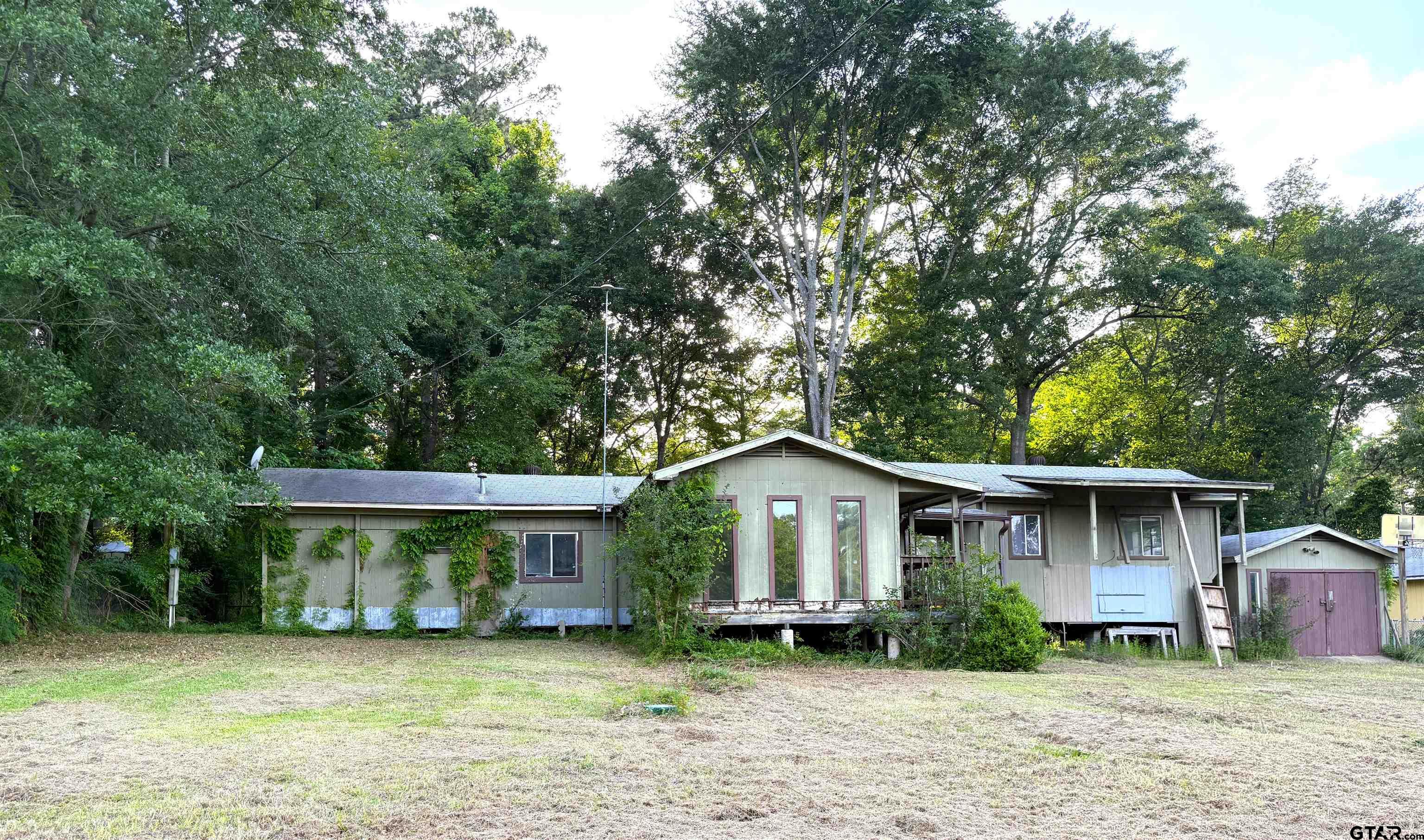 4604 Skyline Drive Property Photo