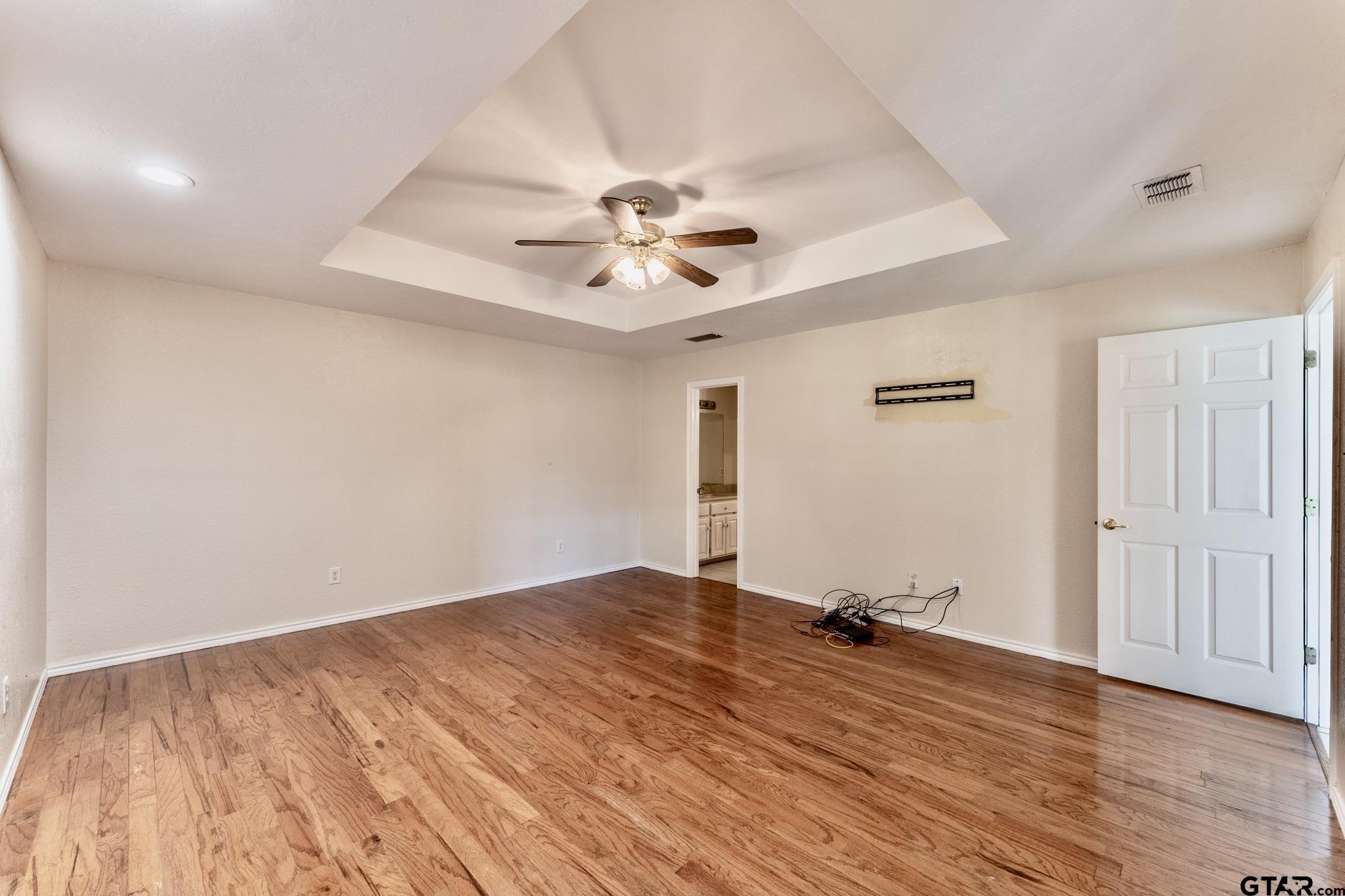 1881 Woodbridge Drive Property Photo 17