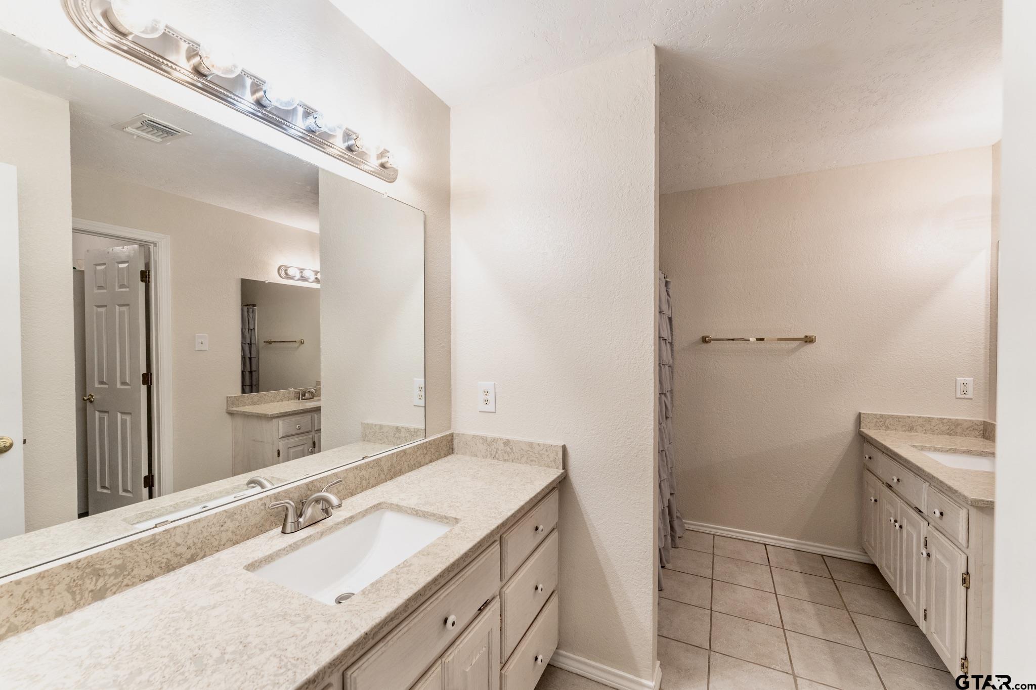 1881 Woodbridge Drive Property Photo 19