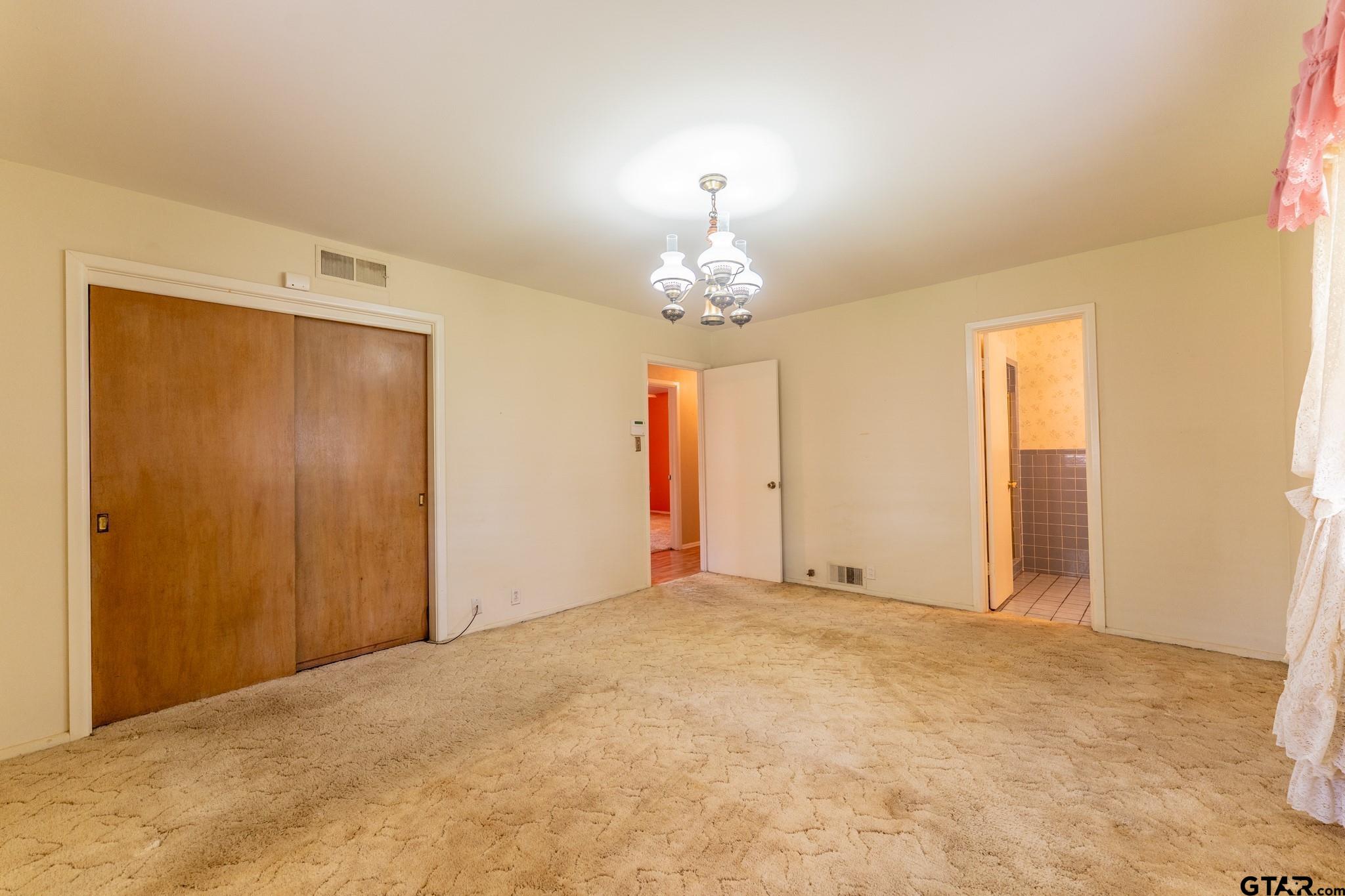 138 Drexel Drive Property Photo 14