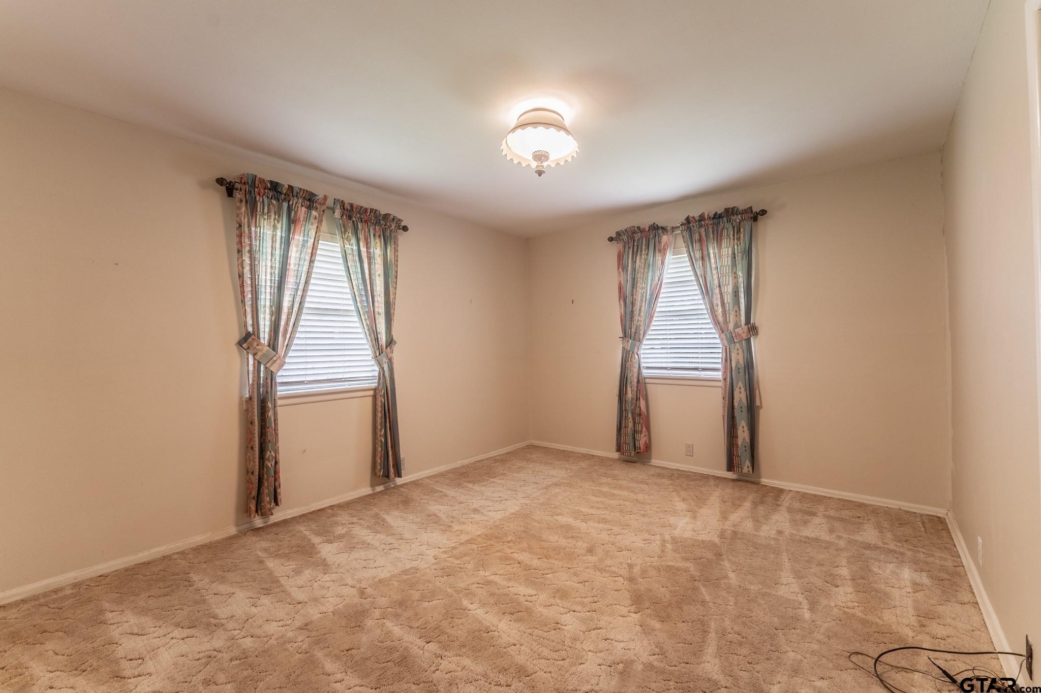 138 Drexel Drive Property Photo 19