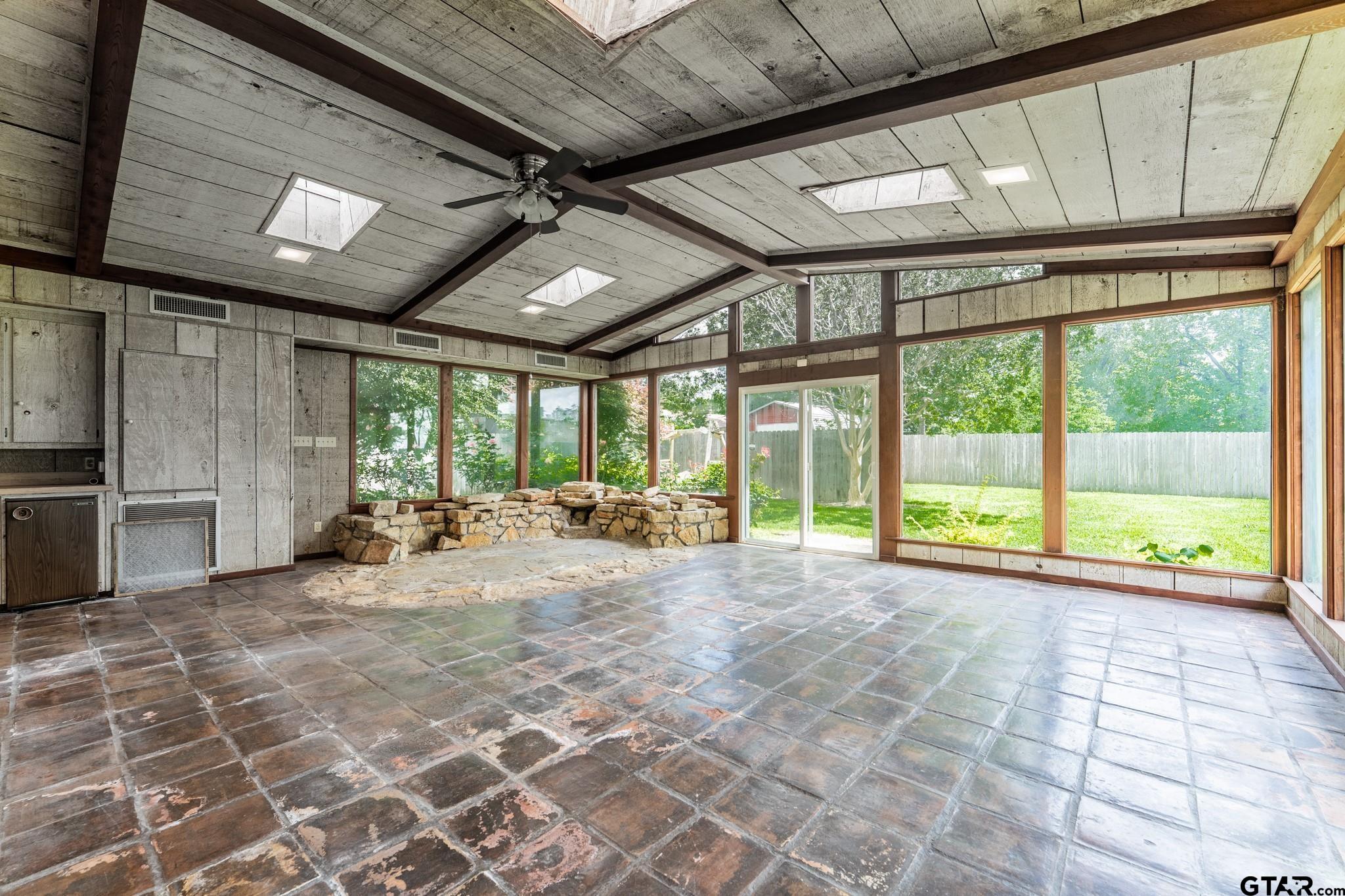 138 Drexel Drive Property Photo 22