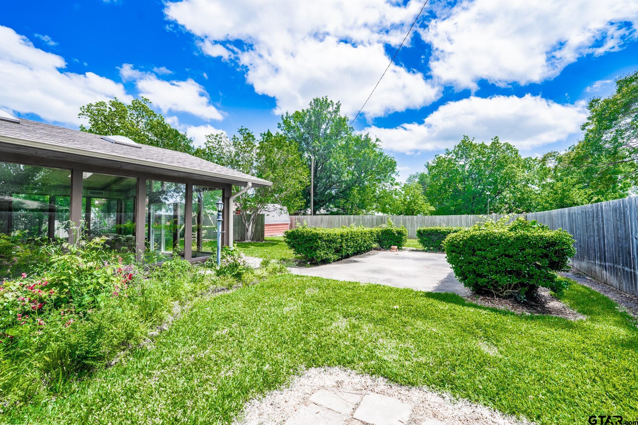 138 Drexel Drive Property Photo 26