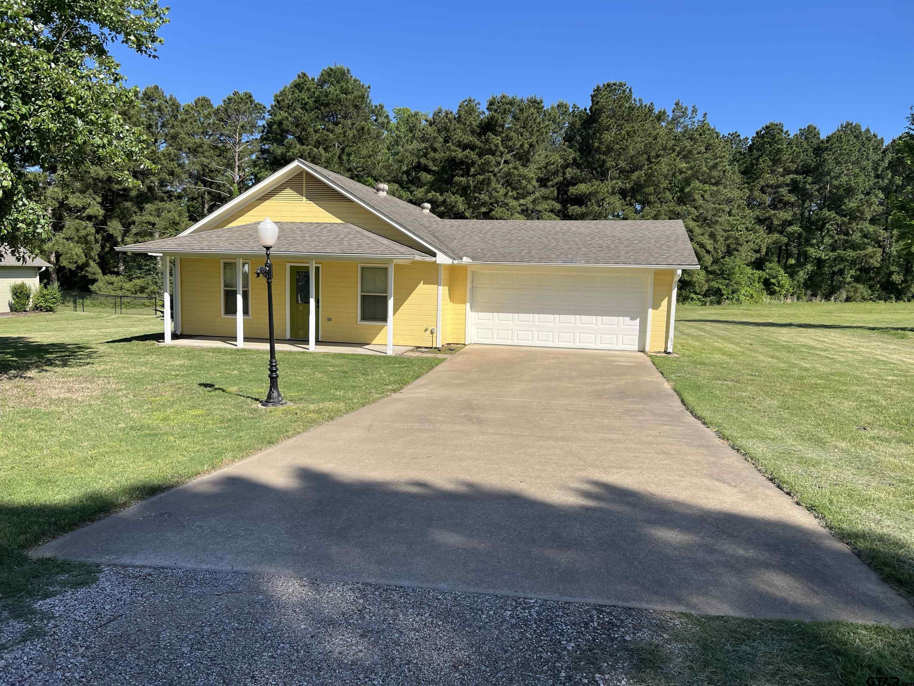 1096 Cr 1713 Property Photo