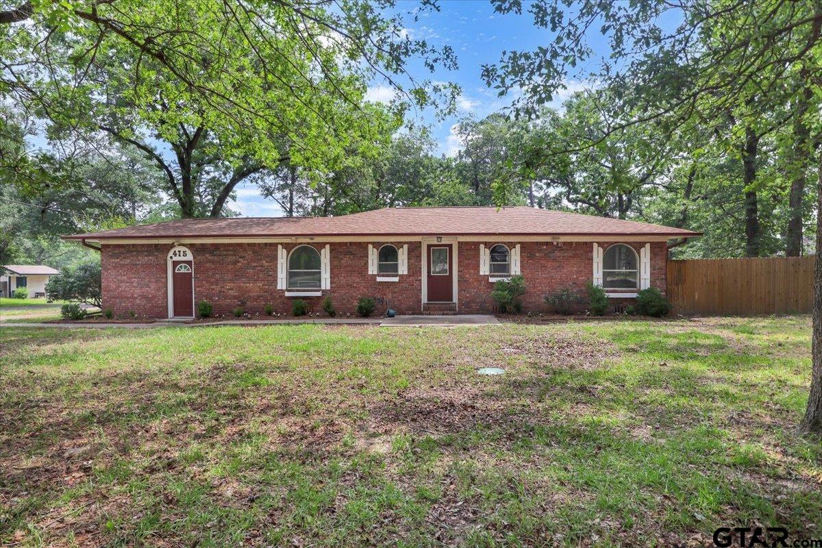 415 Lonestar Lane Property Photo