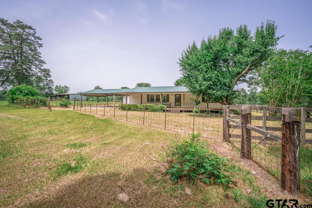 23539 E Hwy 31 Property Photo