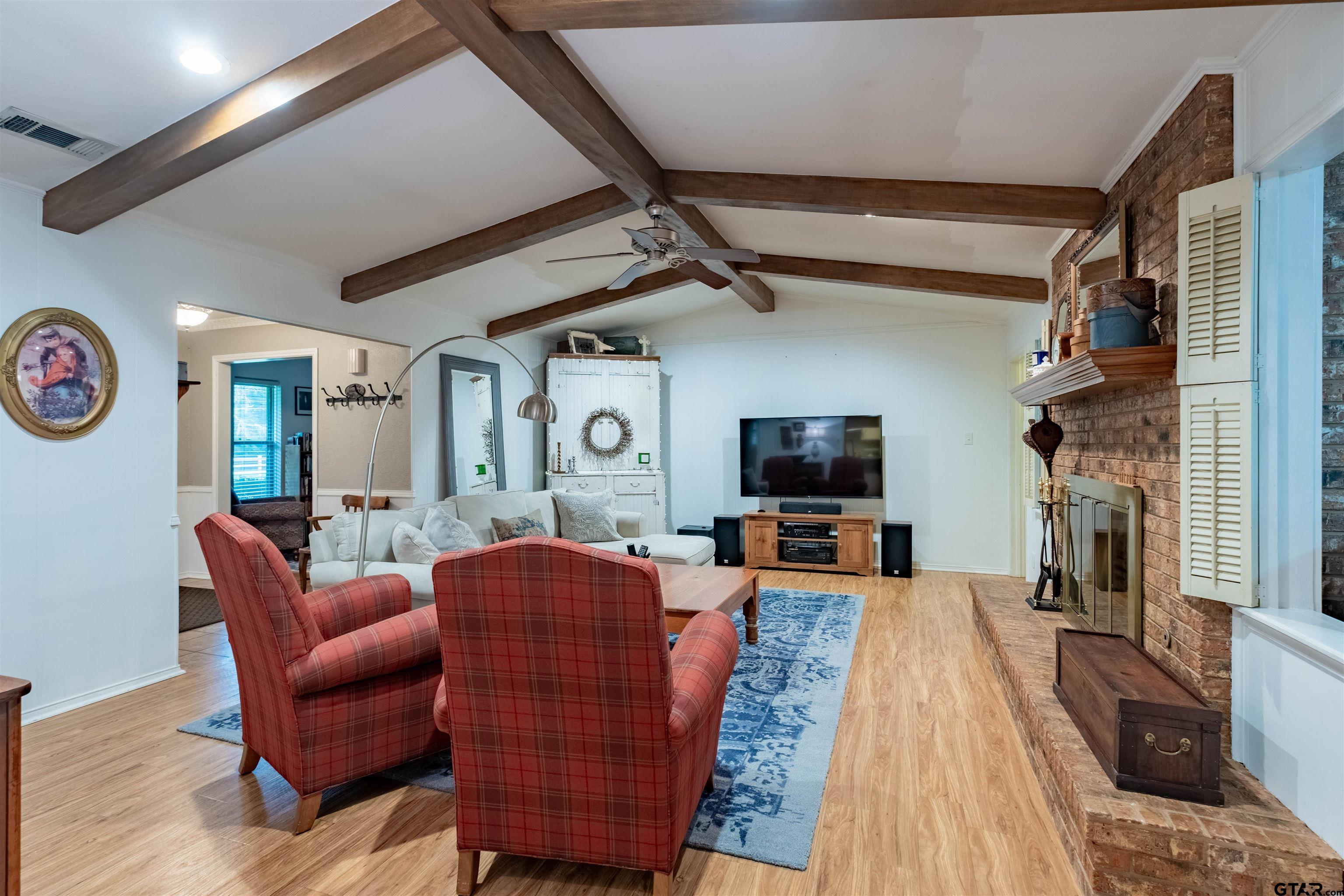 1015 Bel Air Property Photo