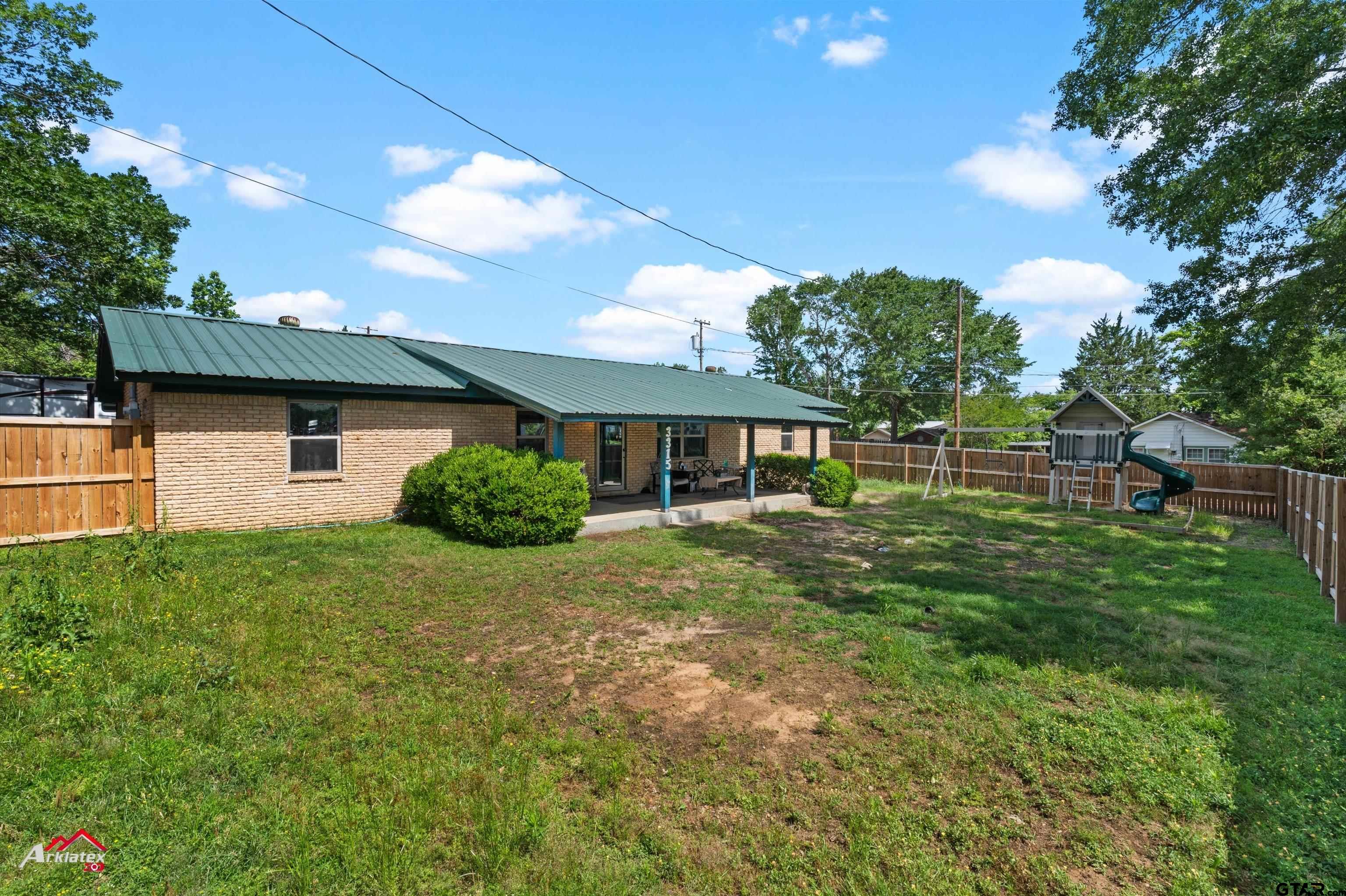 3315 N US Hwy 259