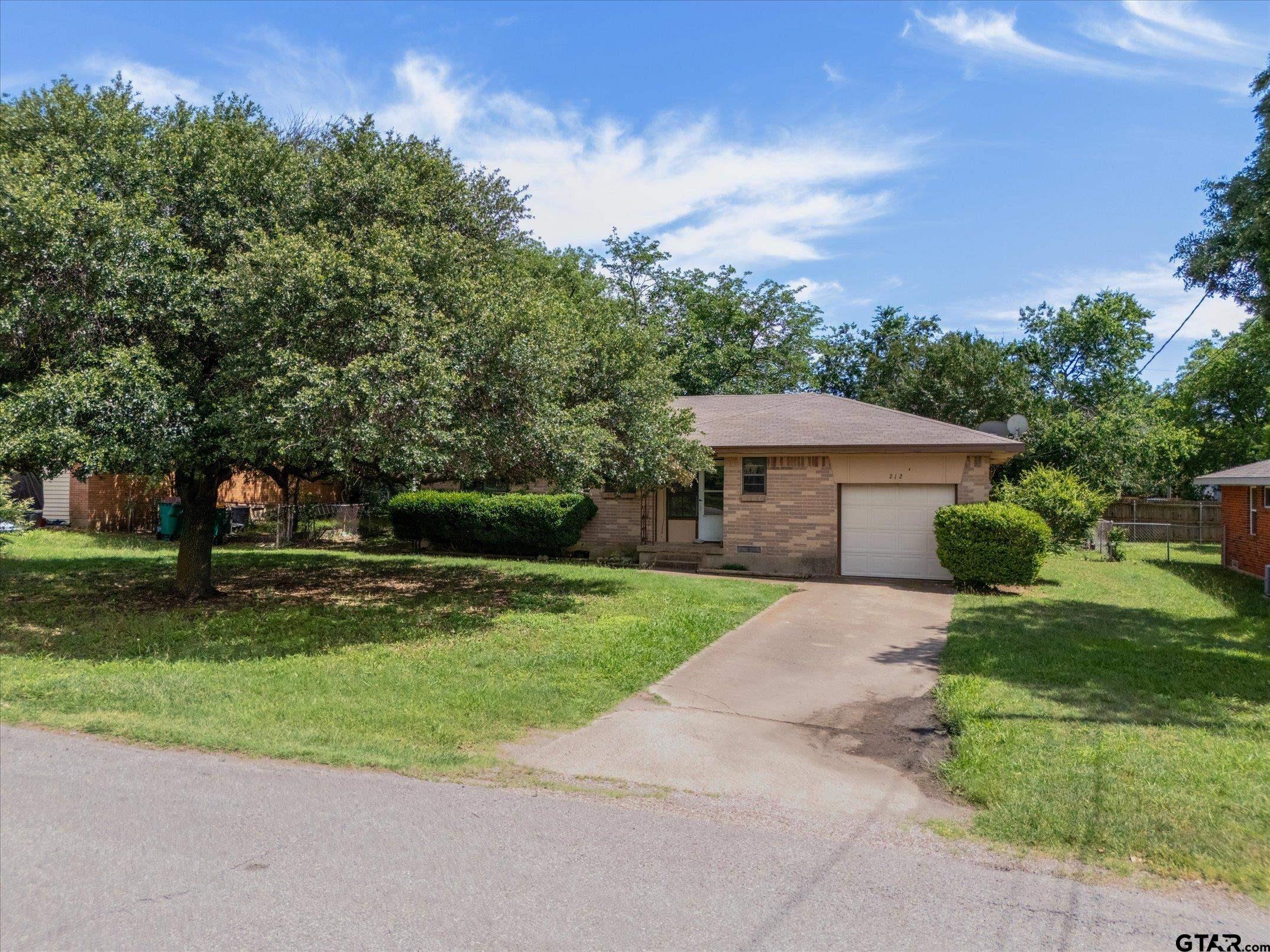 212 Cedar