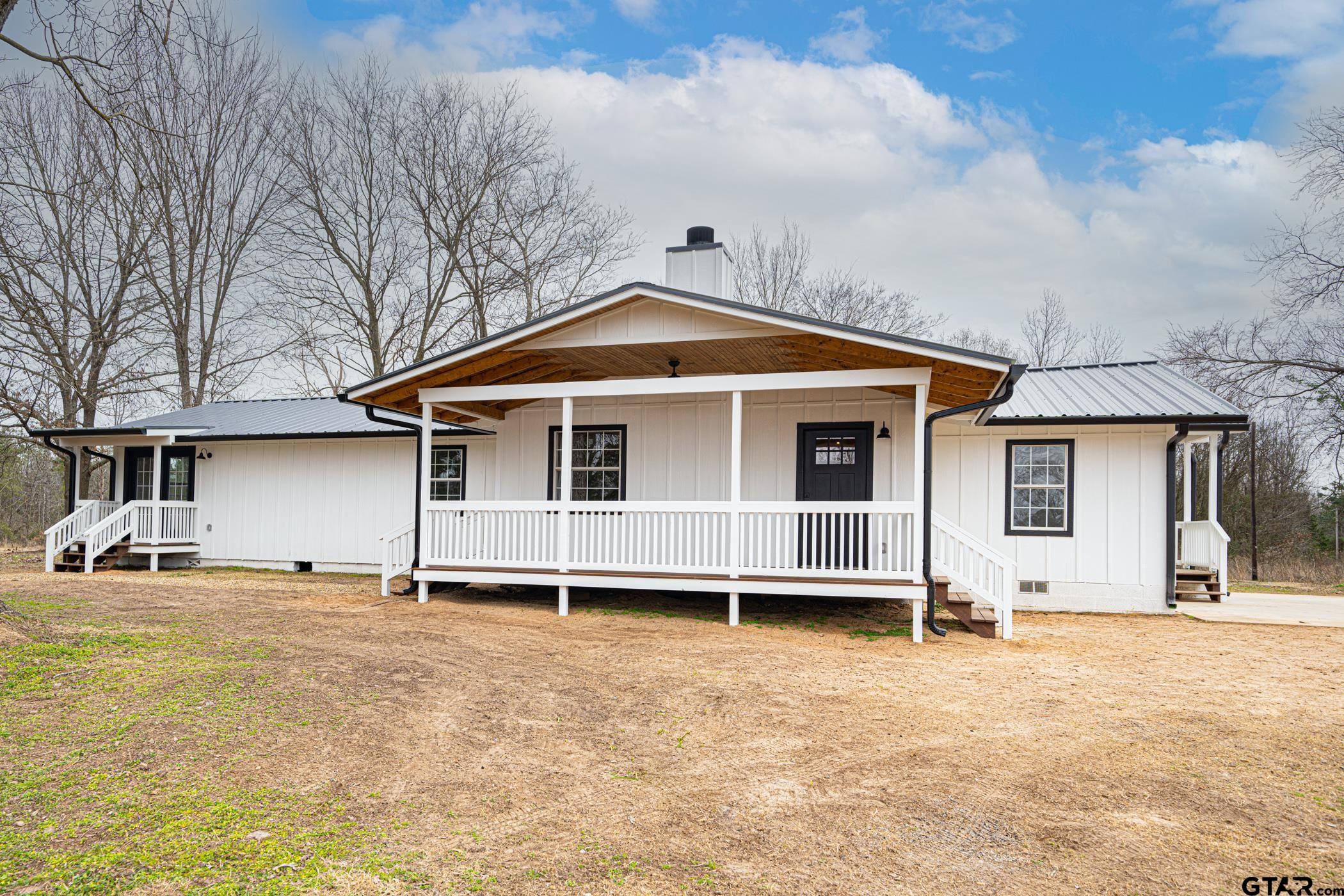1255 Cr 4305 Property Photo 1