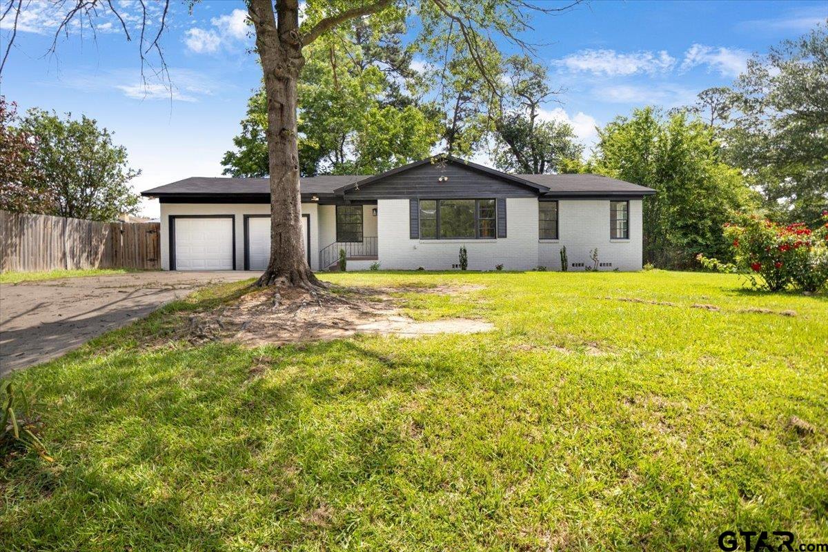 106 Peterson Pl.