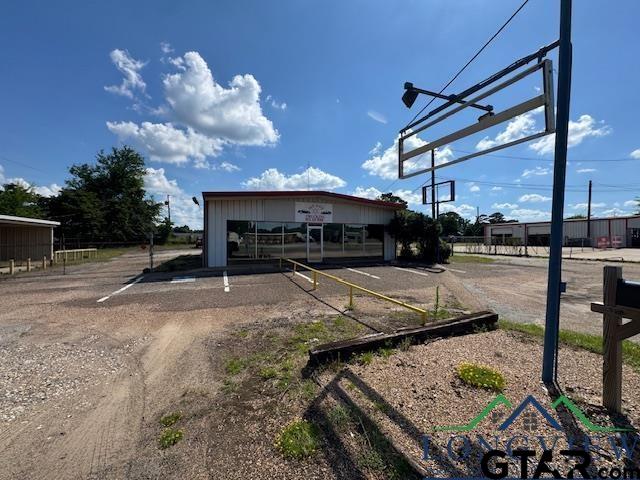 5201 Loop 281 Property Photo 16