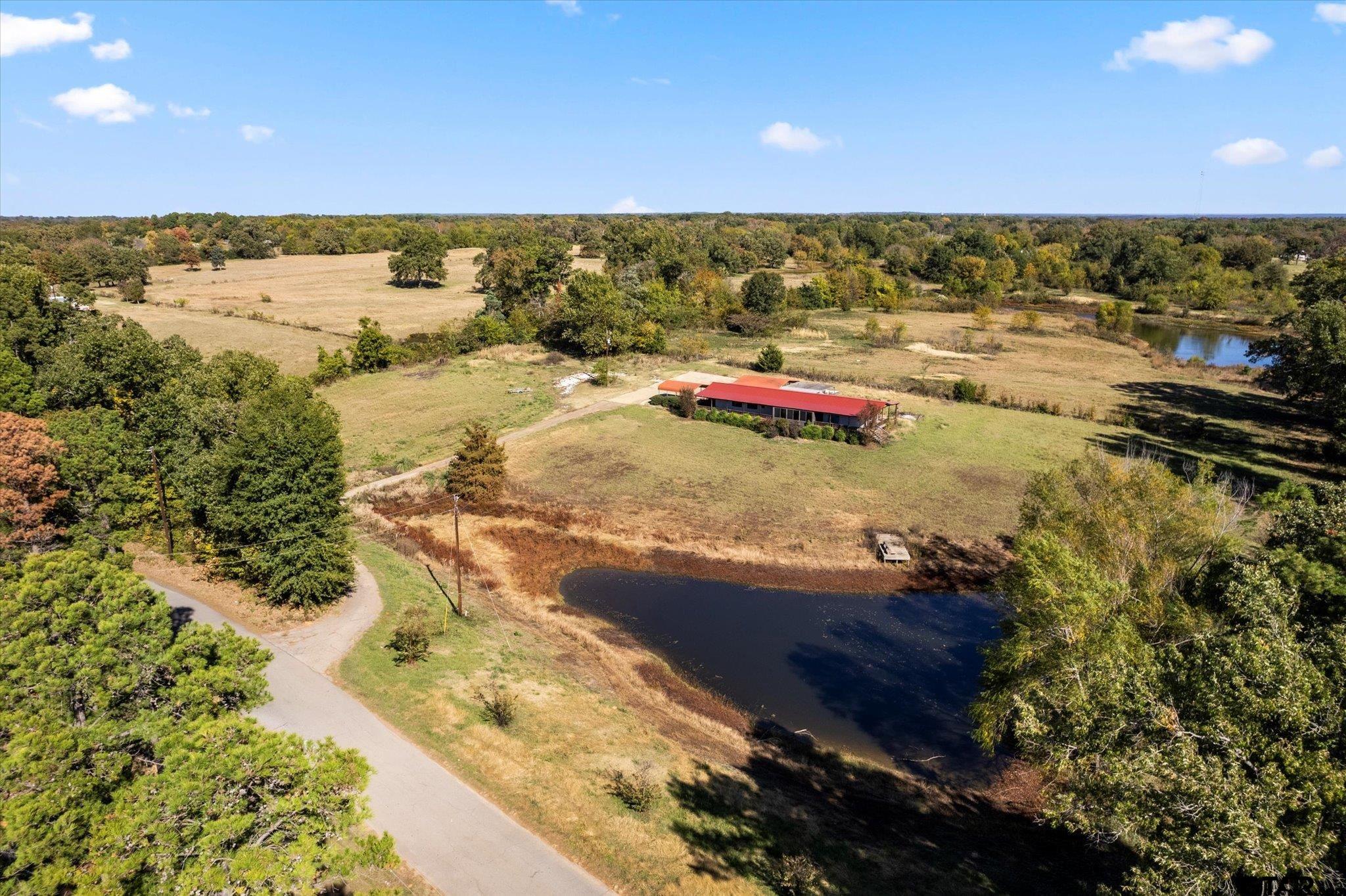 2092 Fm 21 Property Photo 12