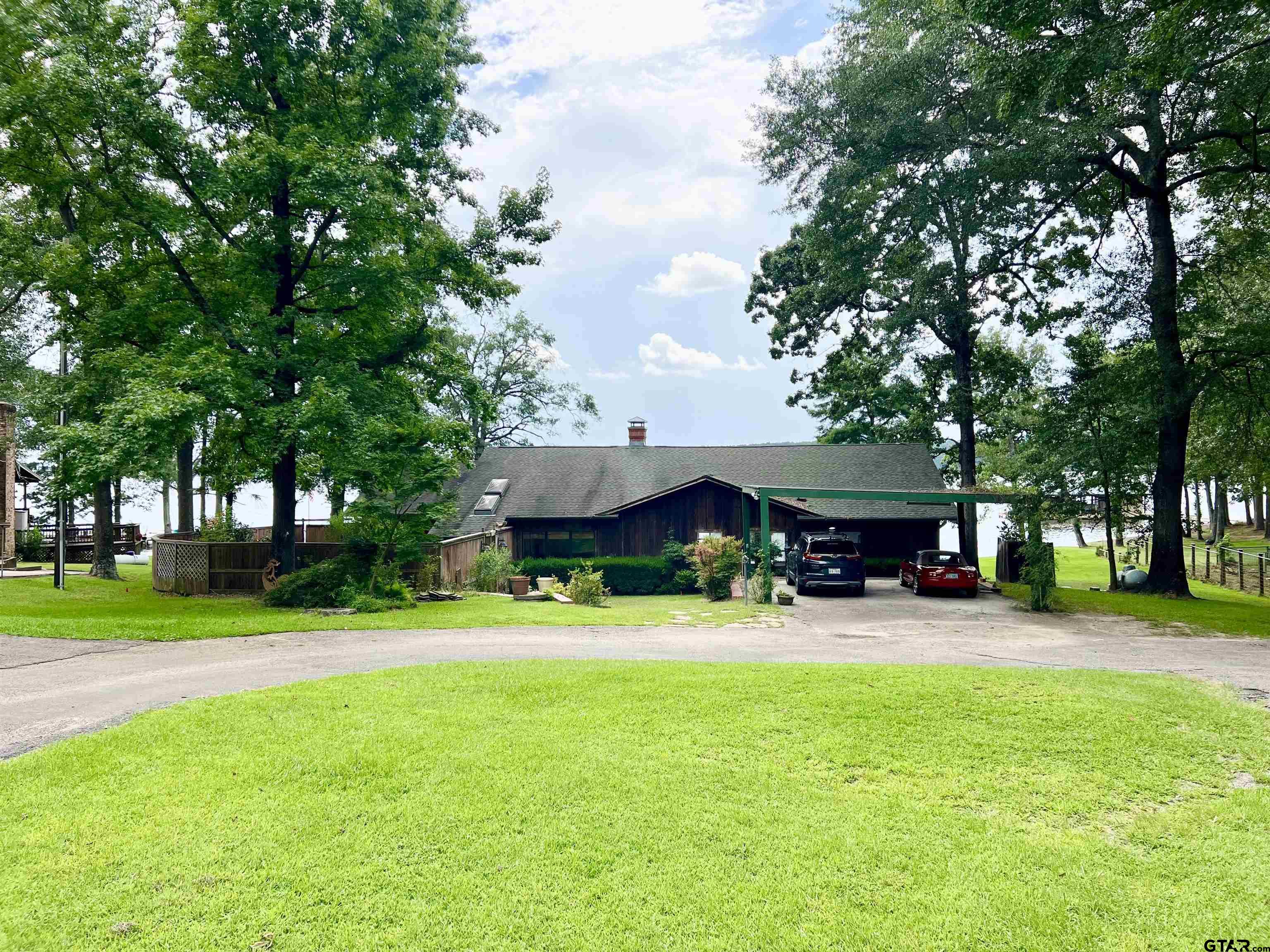 16744 Eastside Rd Property Photo 1