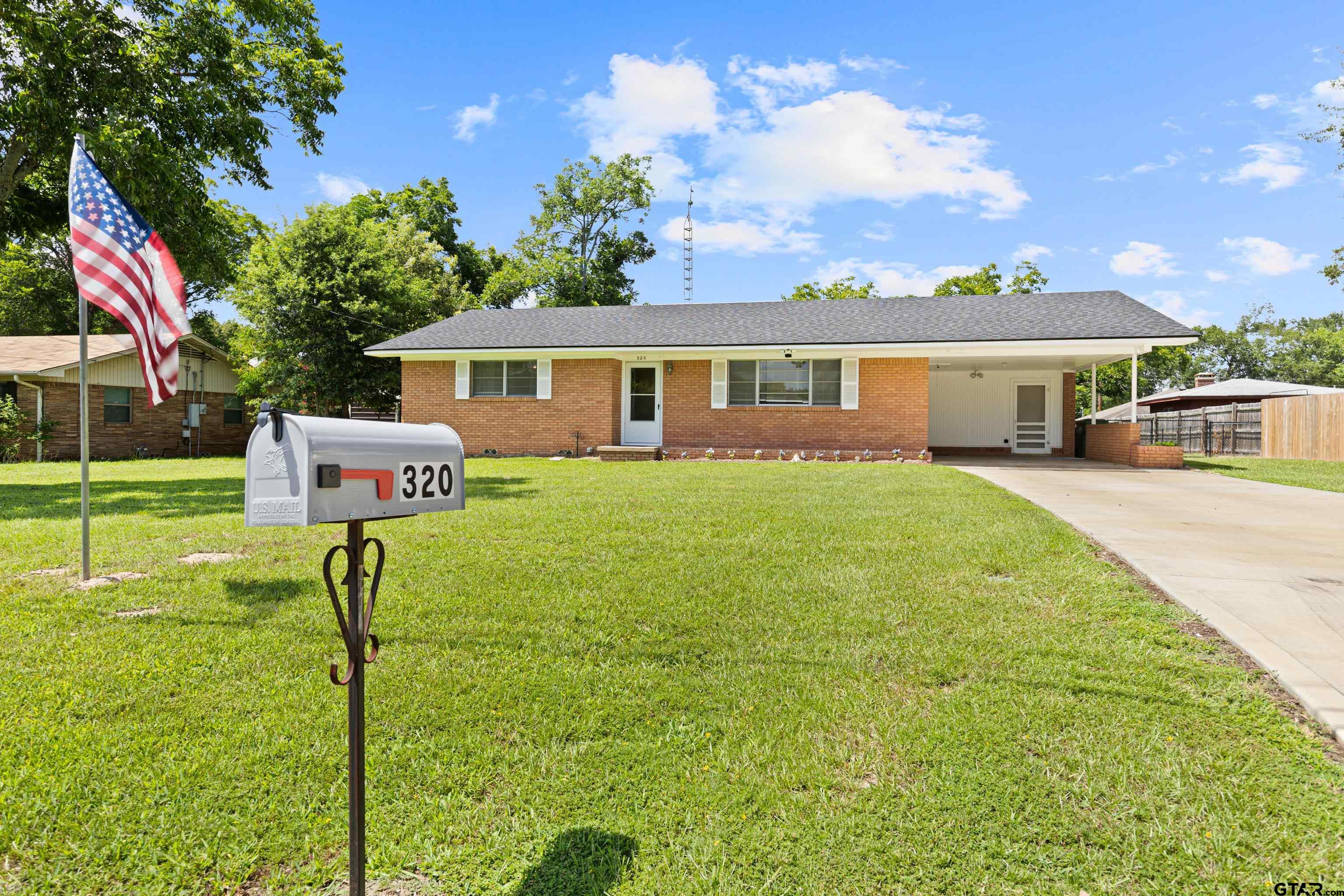 320 Nuss Property Photo 1