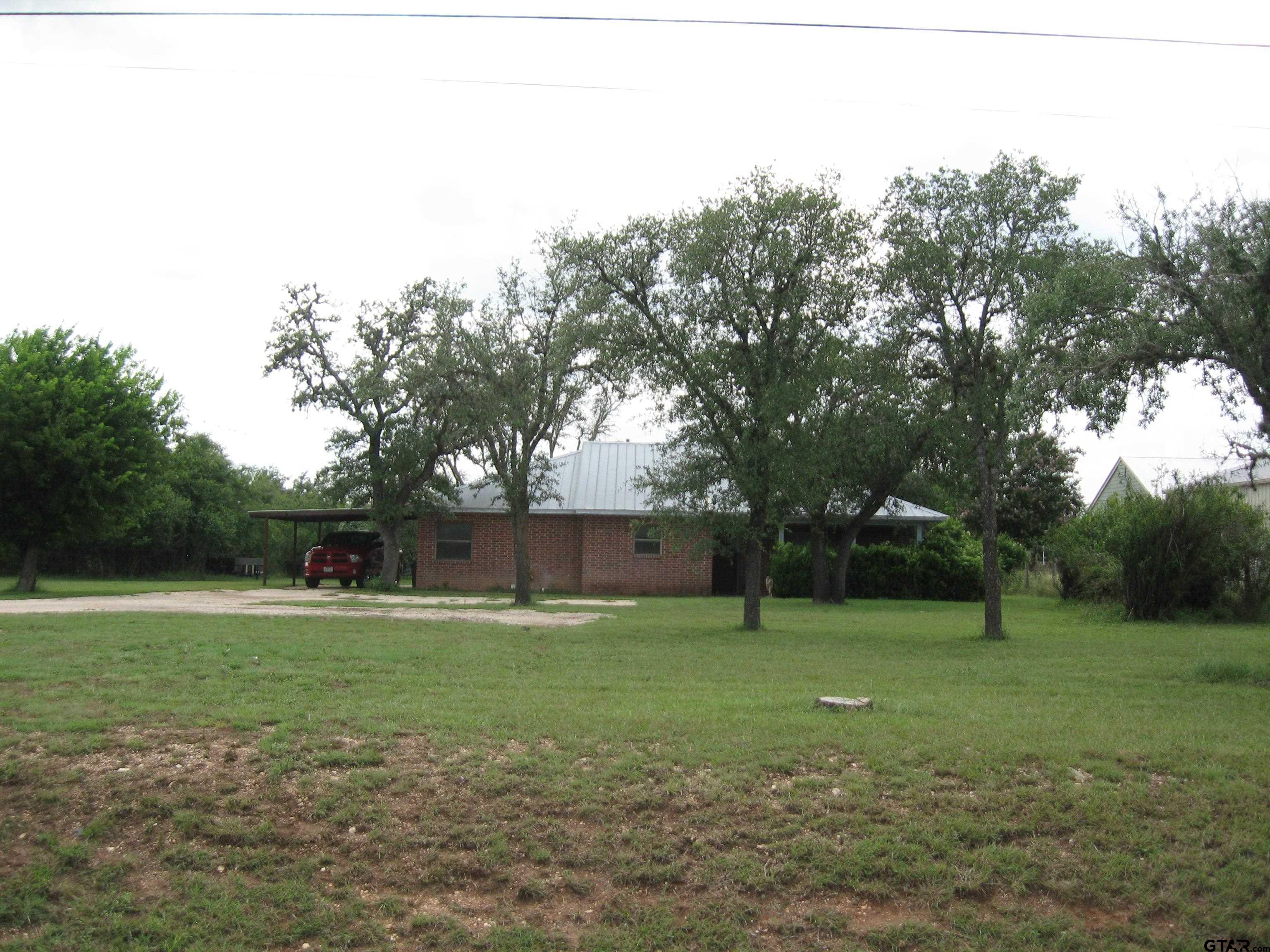 4121 State Highway 173 Property Photo 1