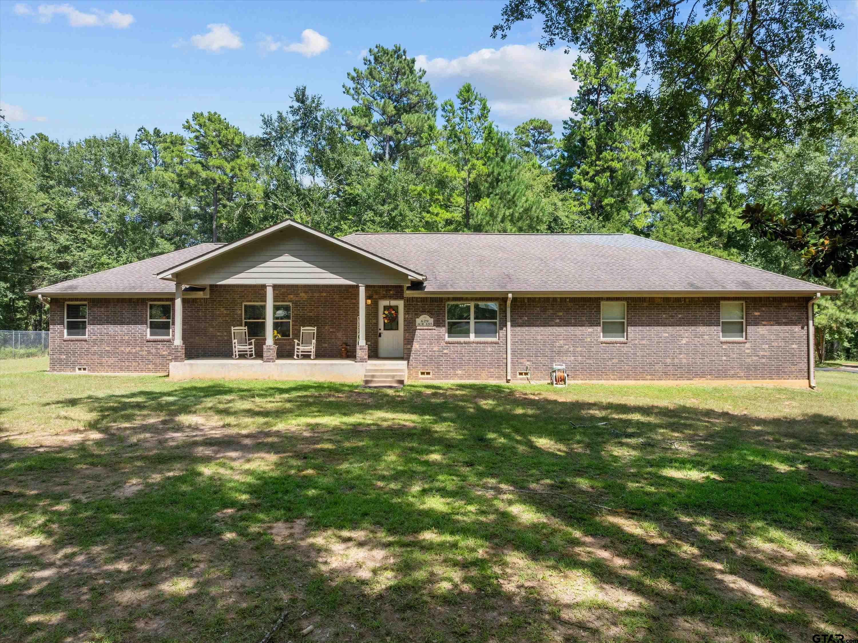 629 Acr 1215 Property Photo 1