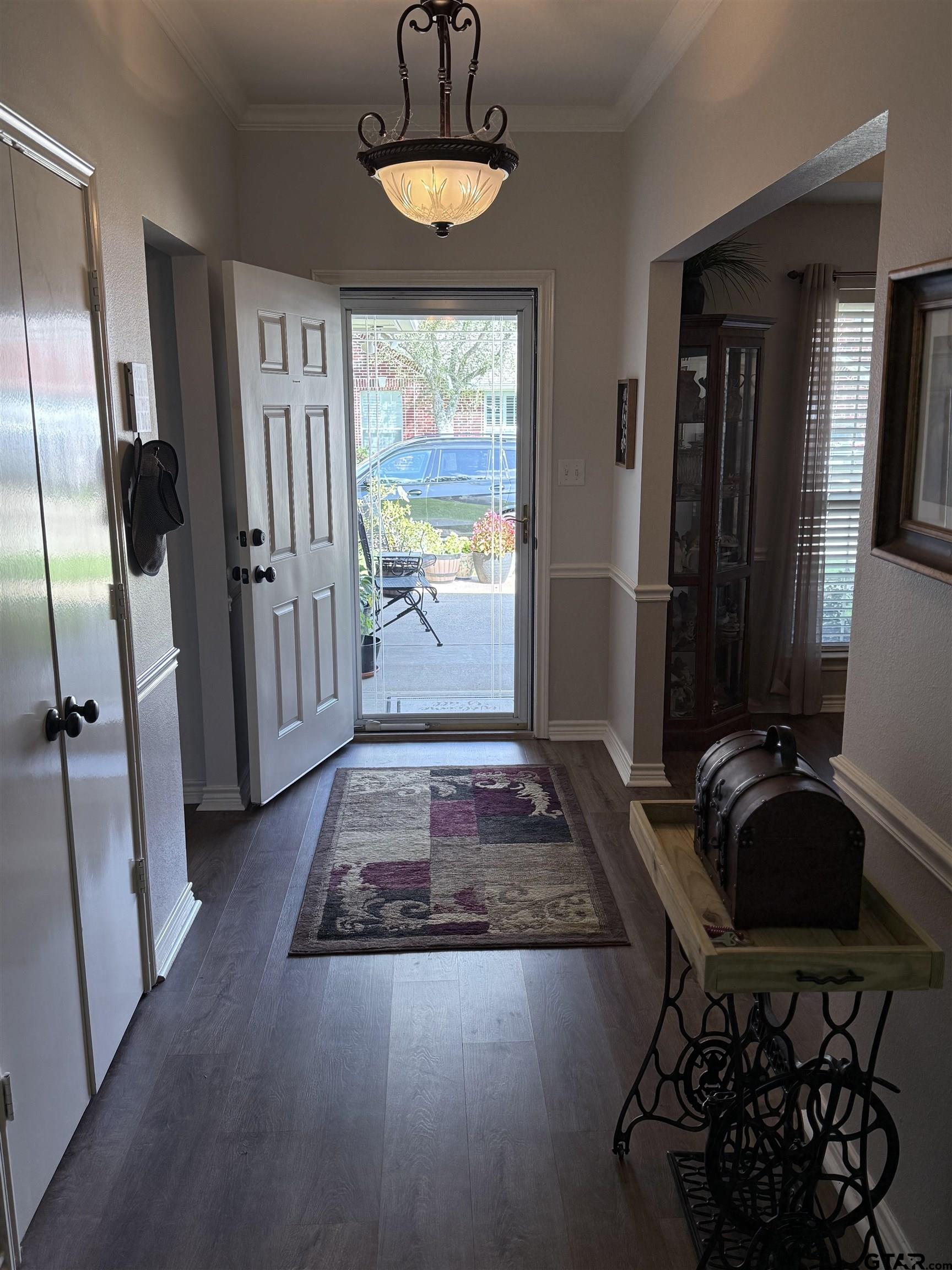 1521 Rice Road I-101 Property Photo 4