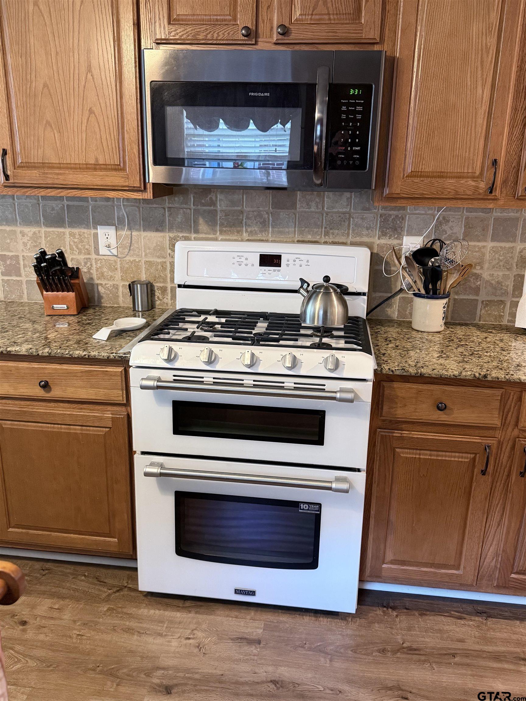 1521 Rice Road I-101 Property Photo 9