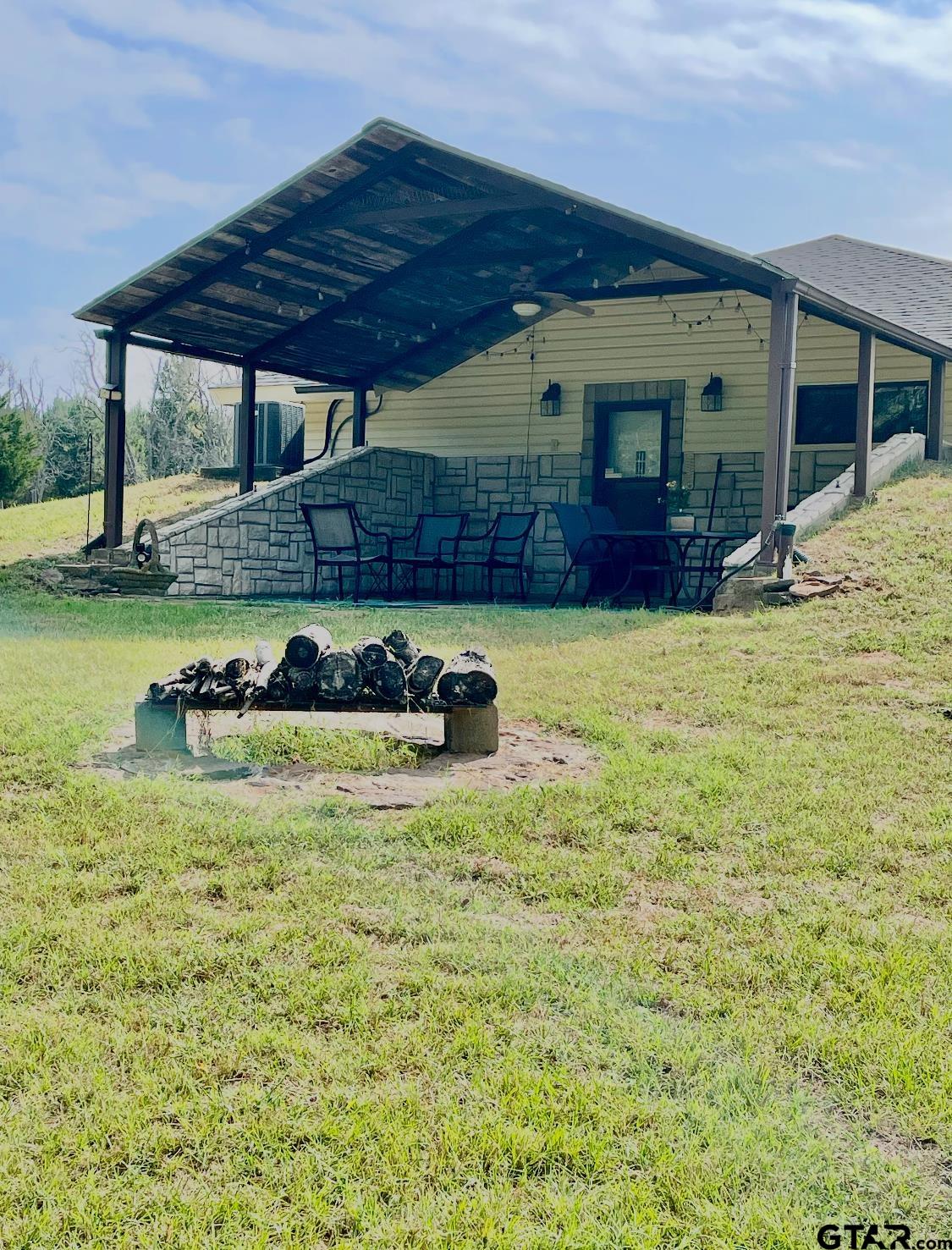 1000 Cr 3211 Property Photo 1