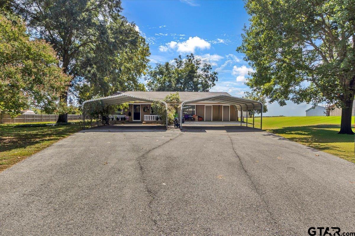 15135 County Road 1103 Property Photo 1