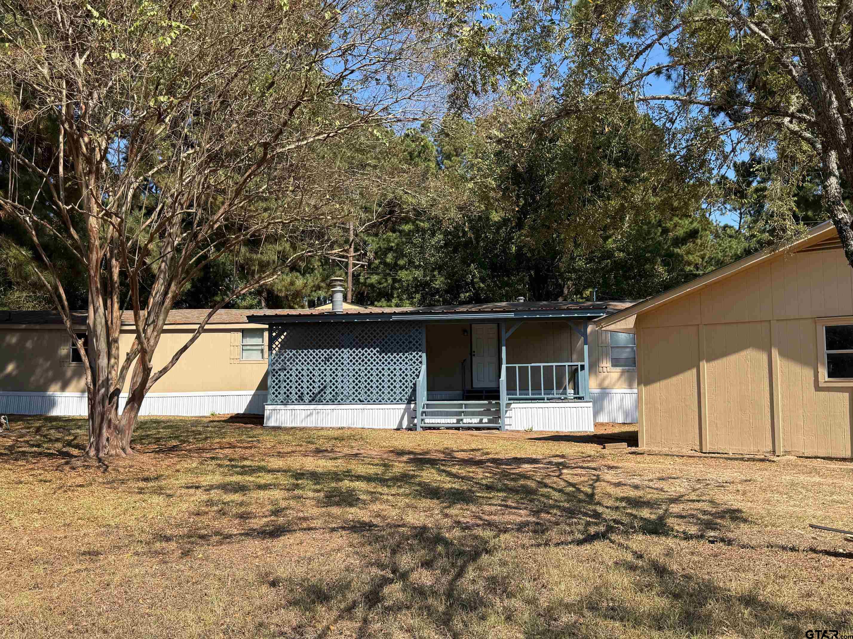 205 Cr 1820 Property Photo 1