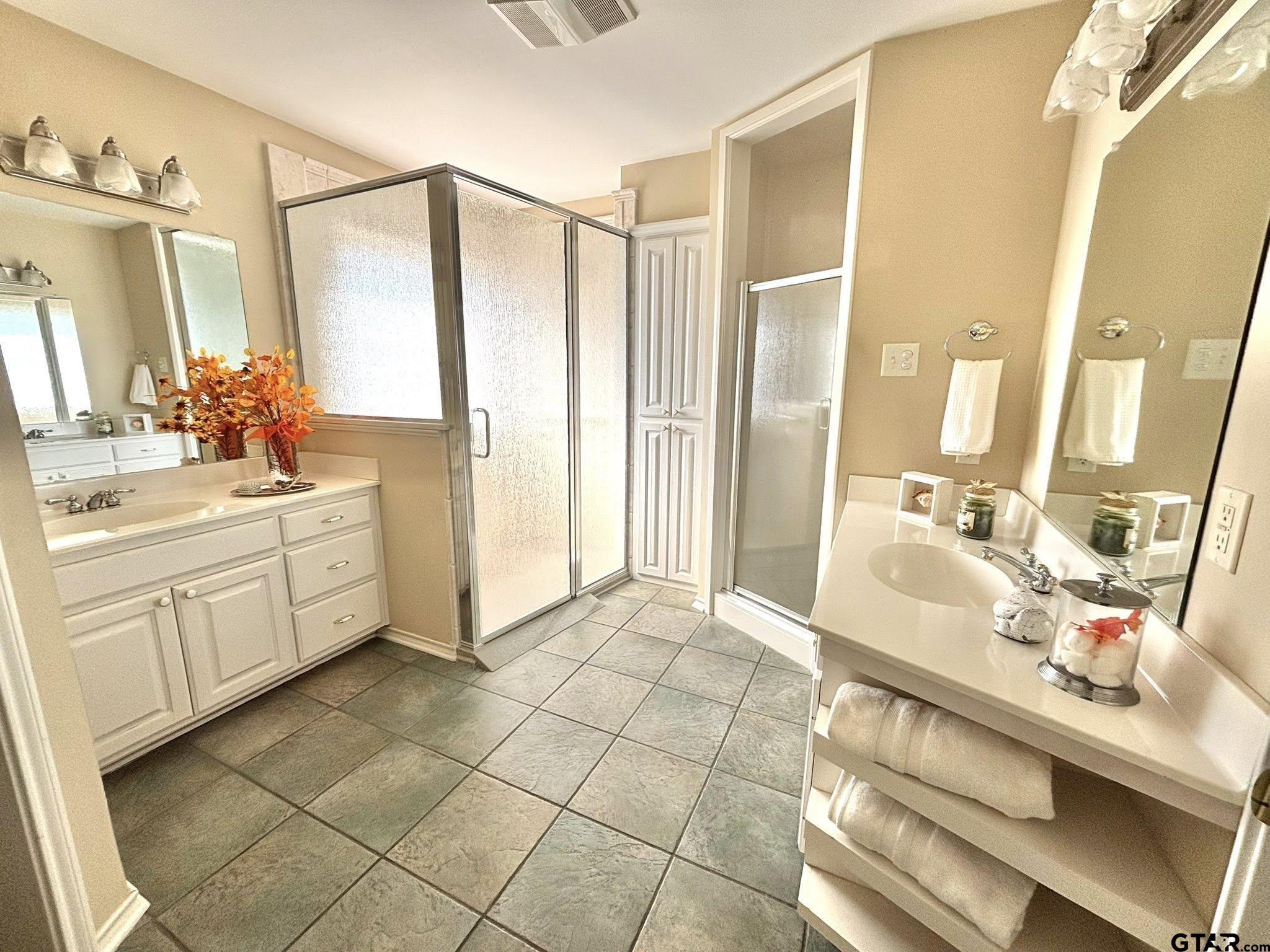 502 Ivey Property Photo 20