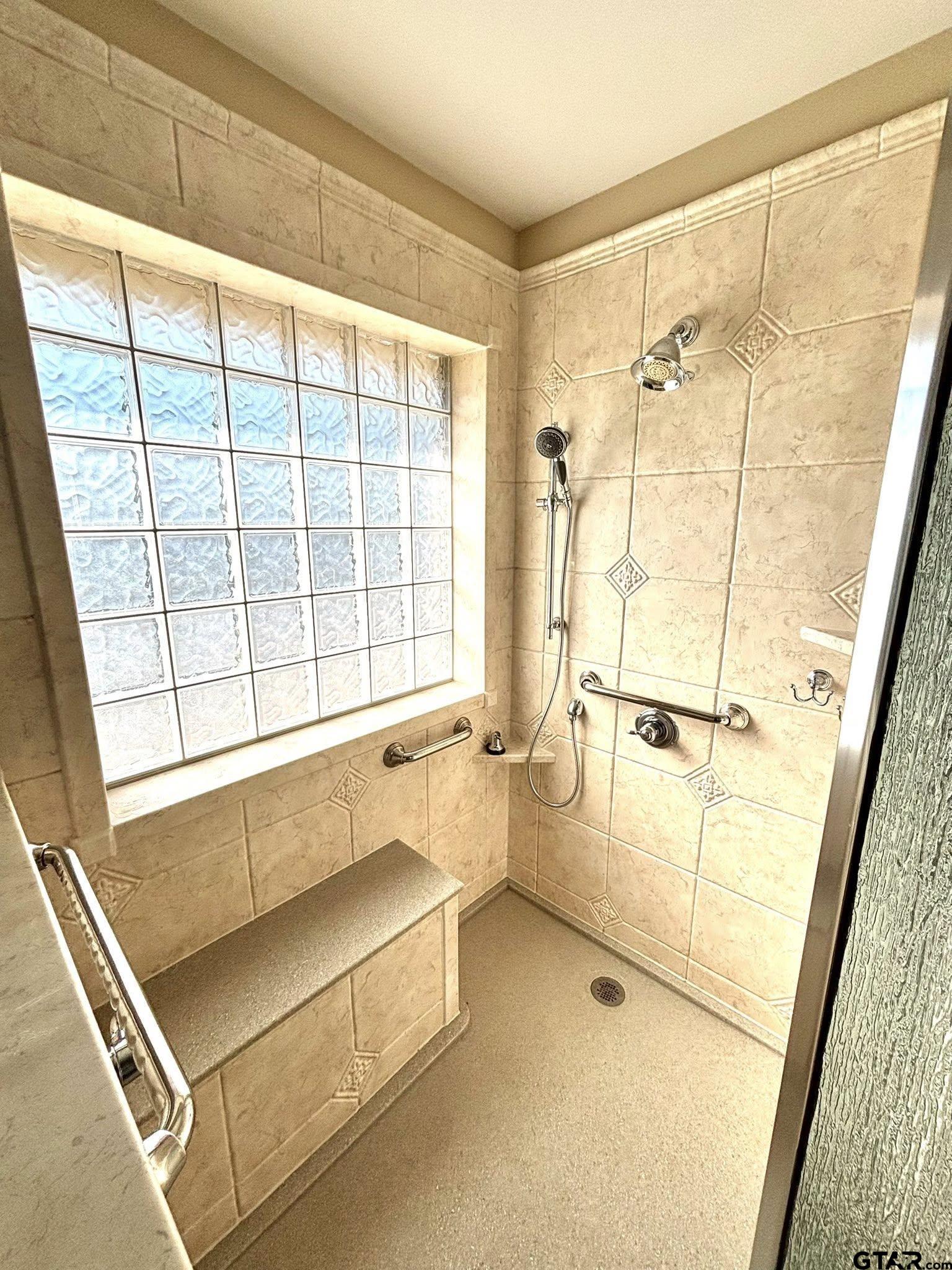 502 Ivey Property Photo 22