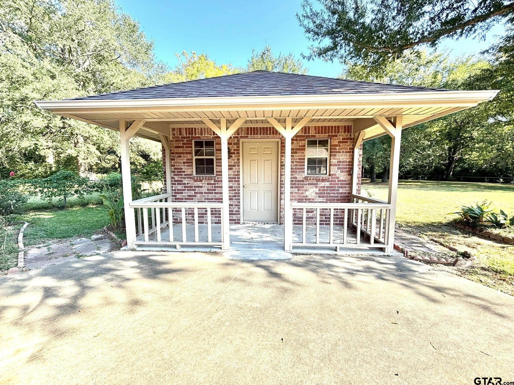 502 Ivey Property Photo 36