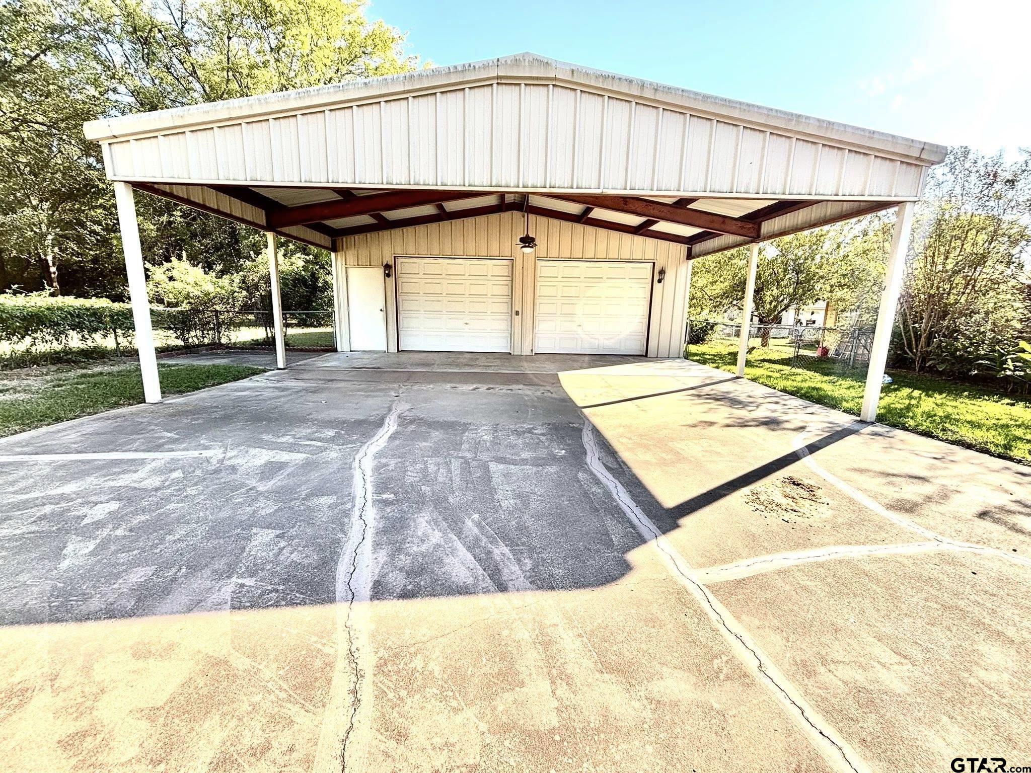 502 Ivey Property Photo 37