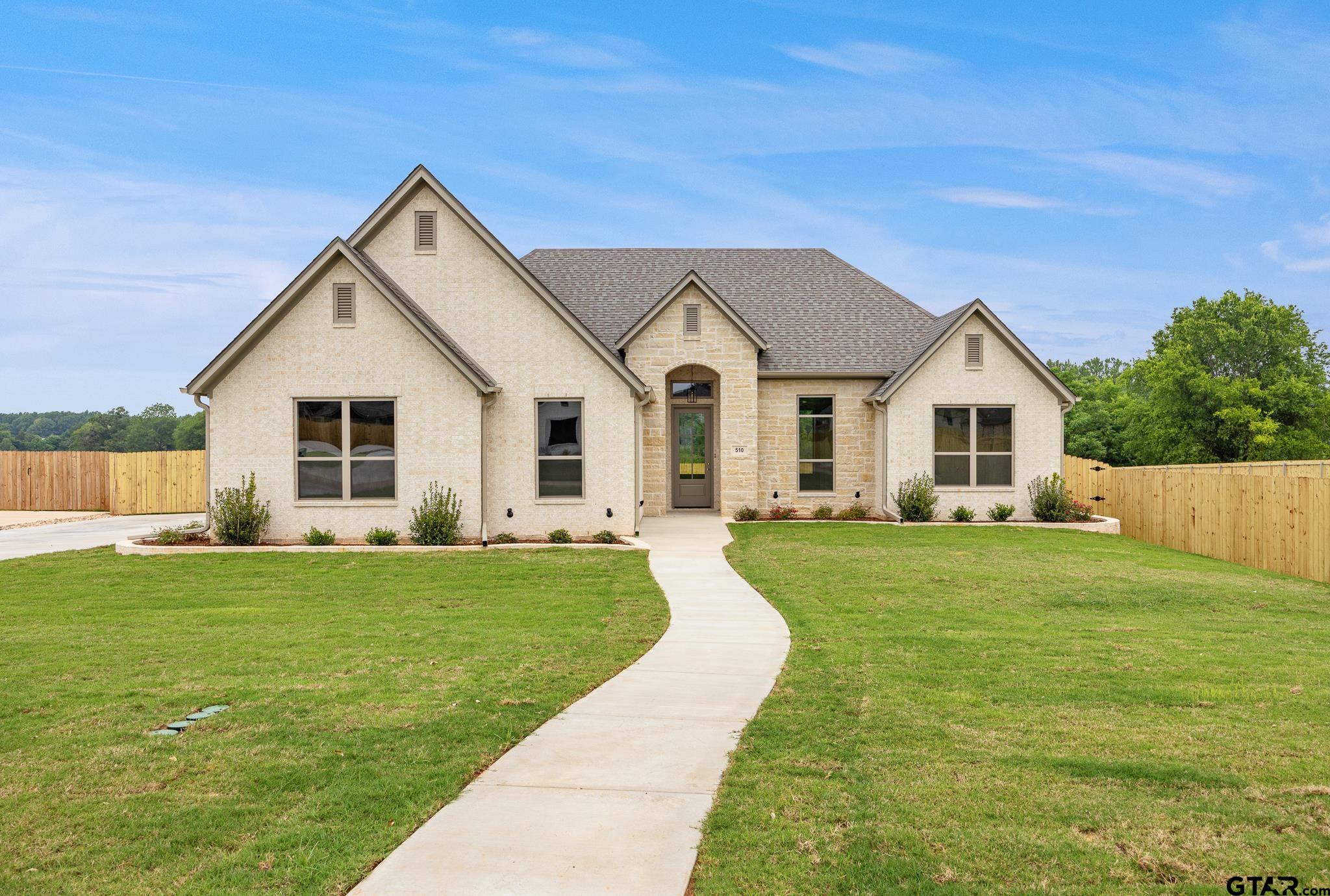 510 Artesian Meadow Property Photo 1